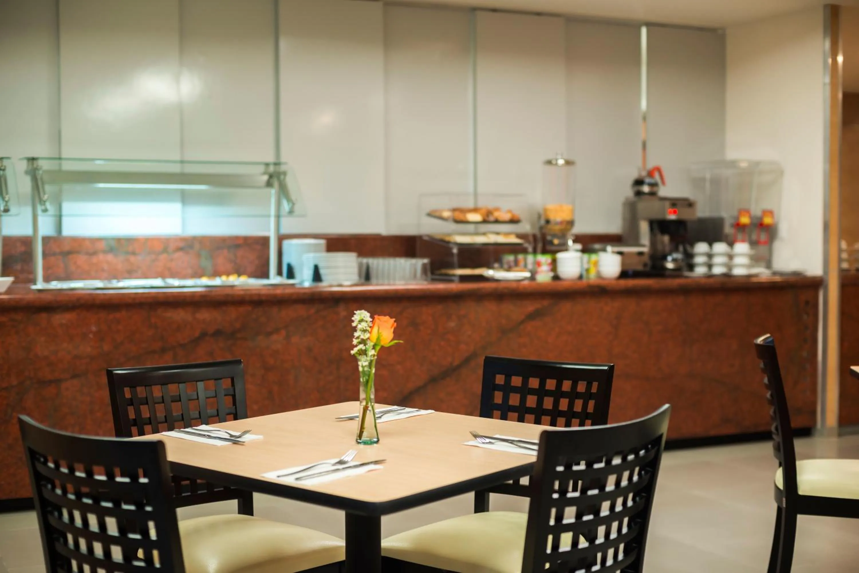 Restaurant/places to eat in Mision Express Queretaro