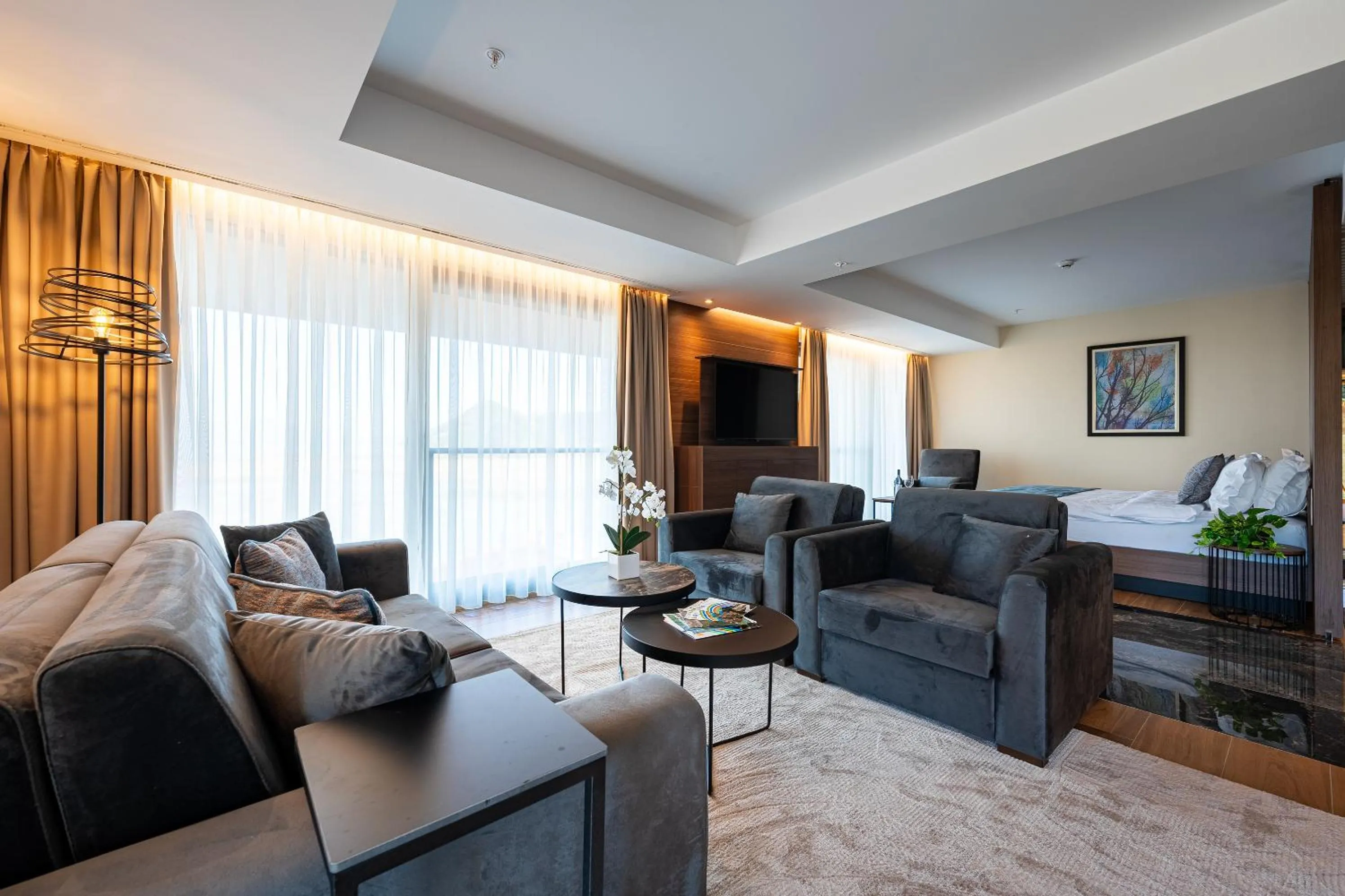 Photo of the whole room in Hotel De‘Andros Virpazar
