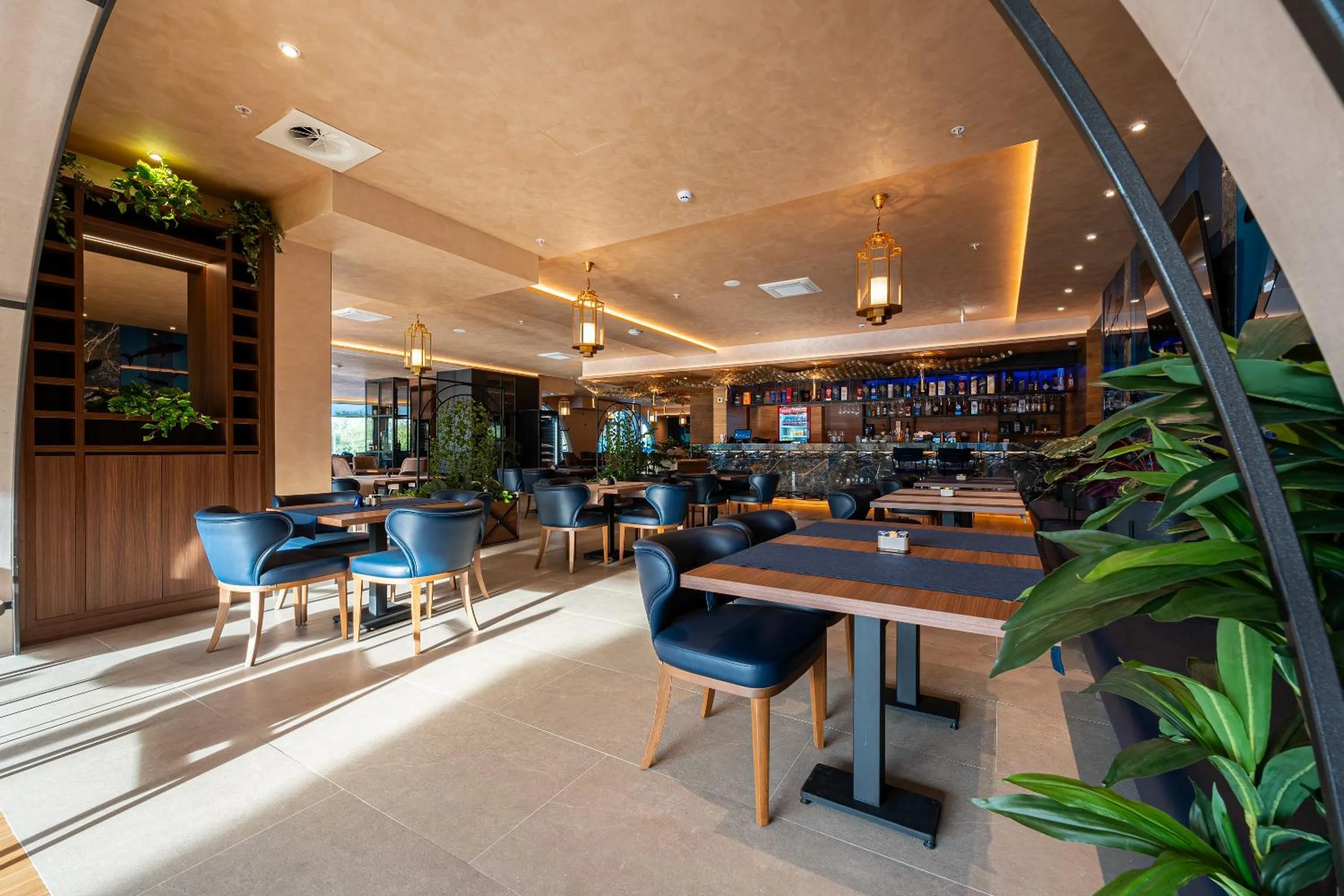 Restaurant/places to eat in Hotel De‘Andros Virpazar
