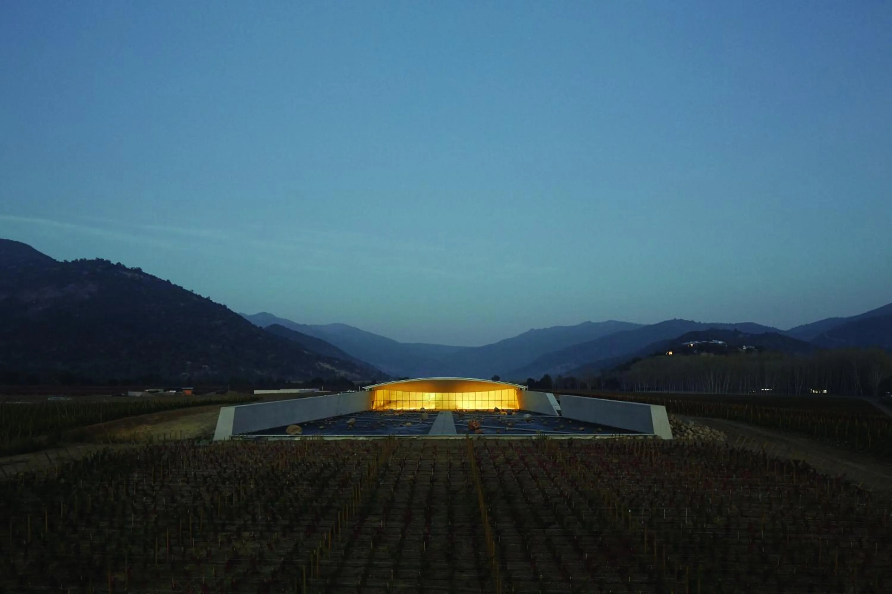 Facade/entrance in Vik Chile