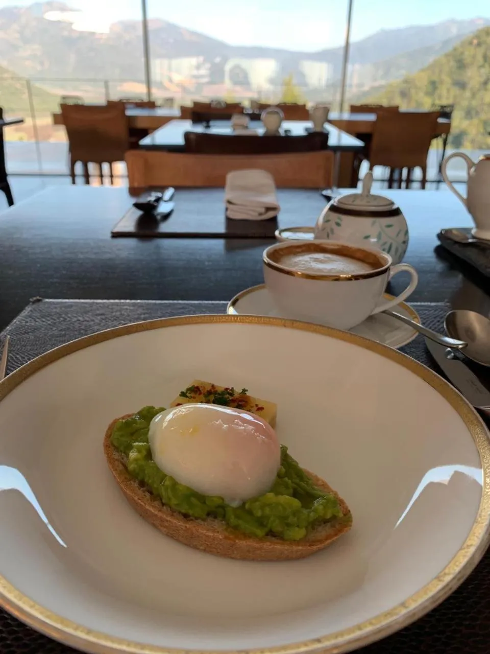 Breakfast in Vik Chile