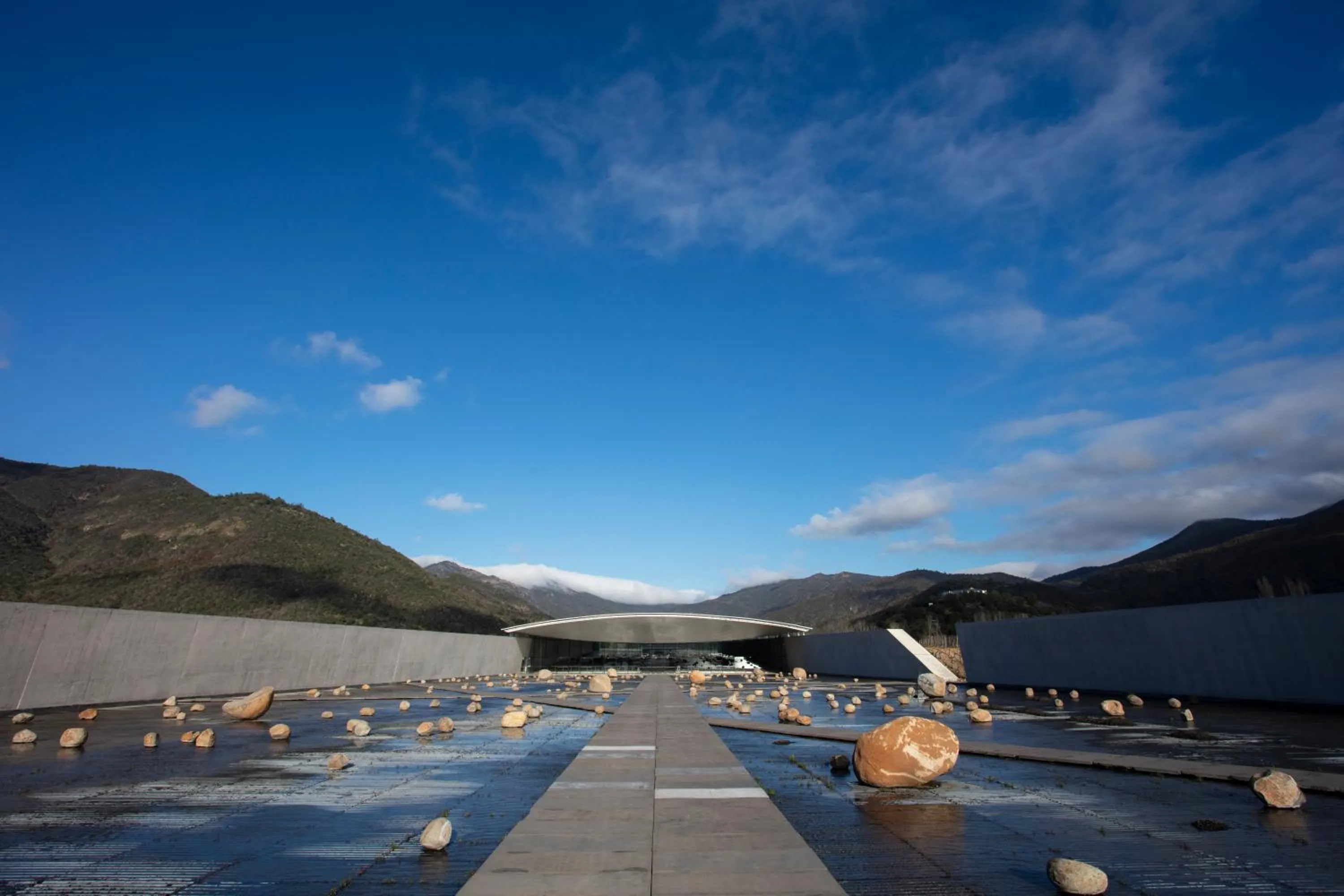 Nearby landmark in Vik Chile