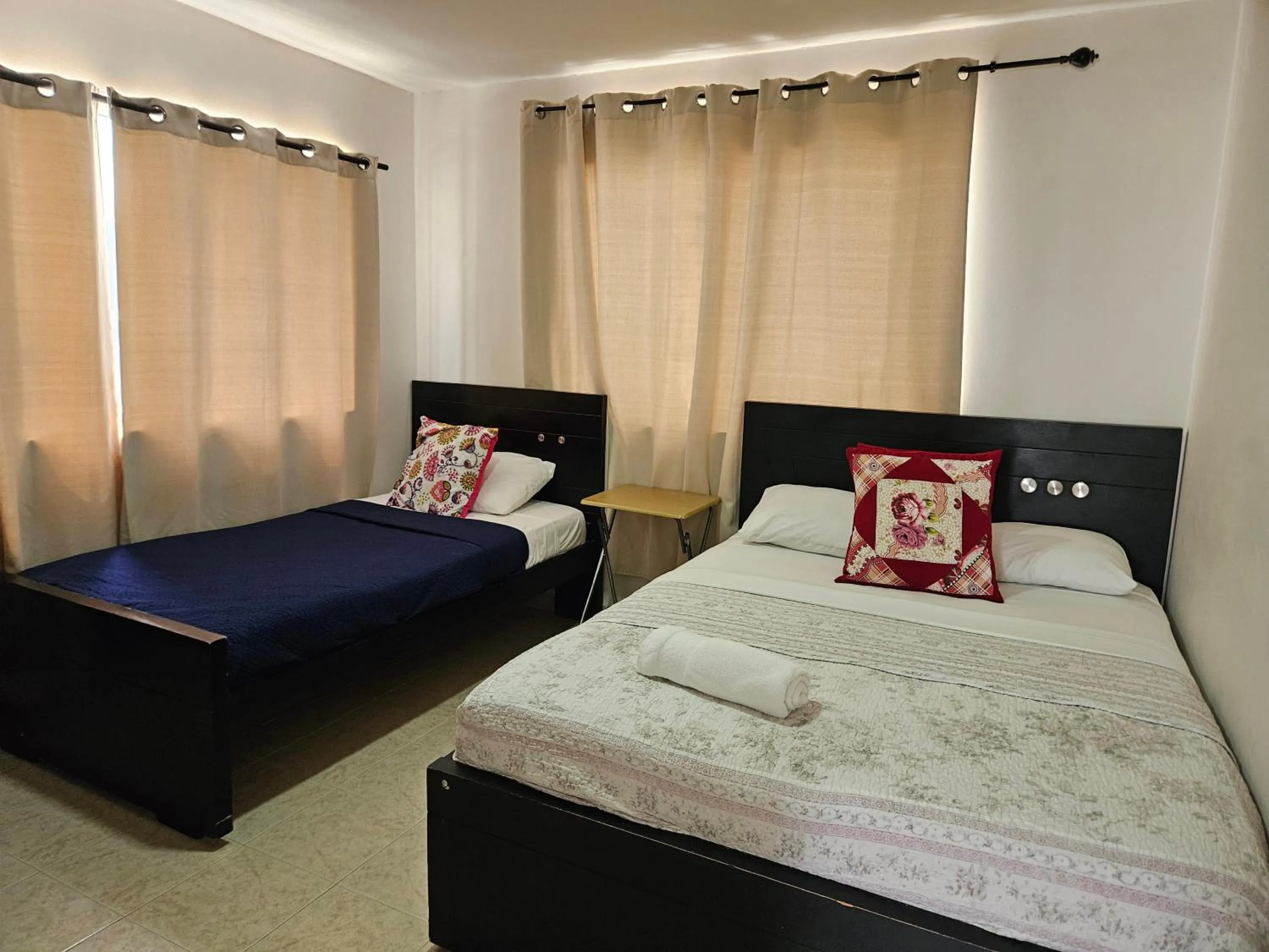 Bed in Caribbean Island Hotel Piso 2