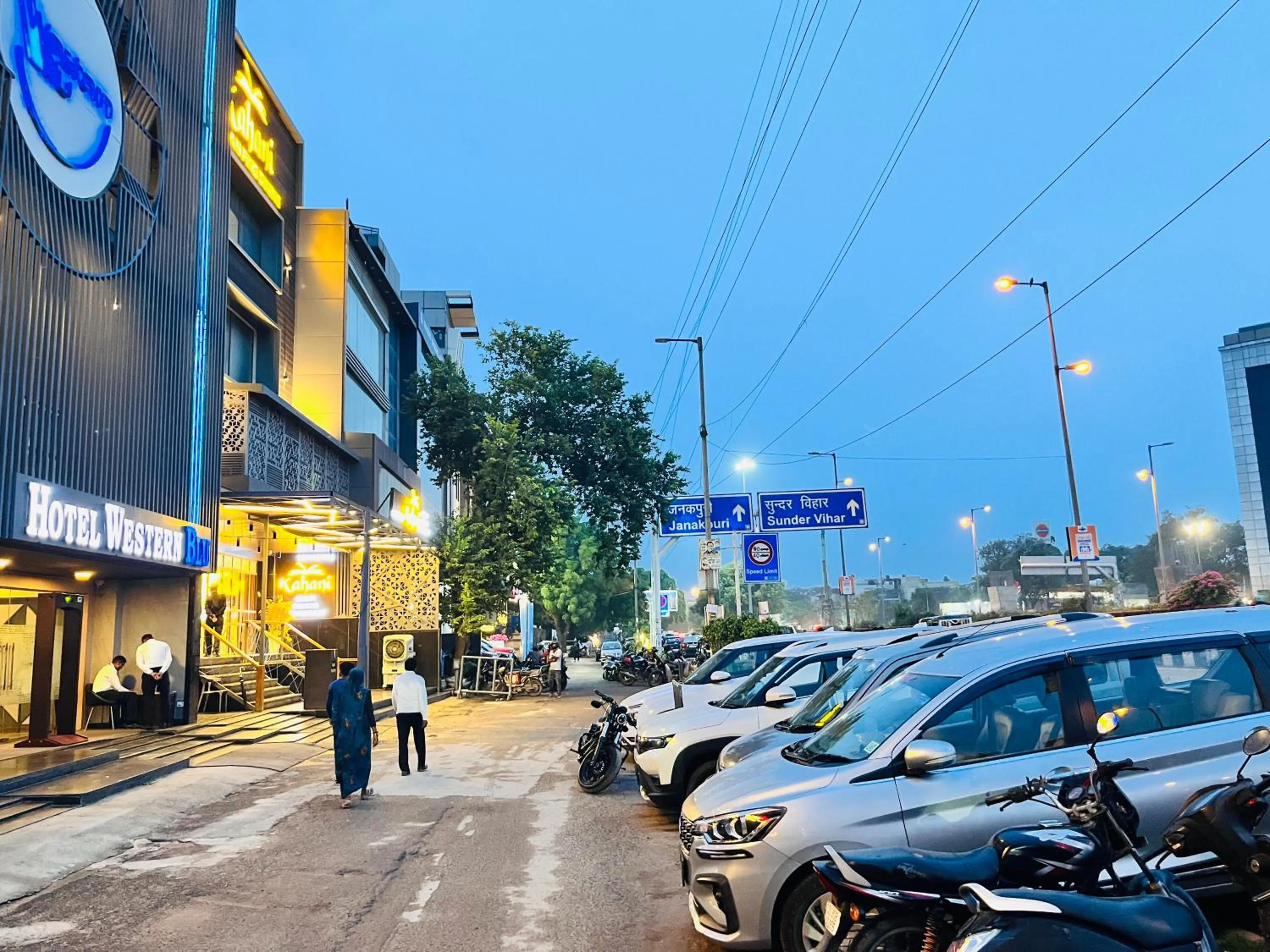 People in Western Blu INN