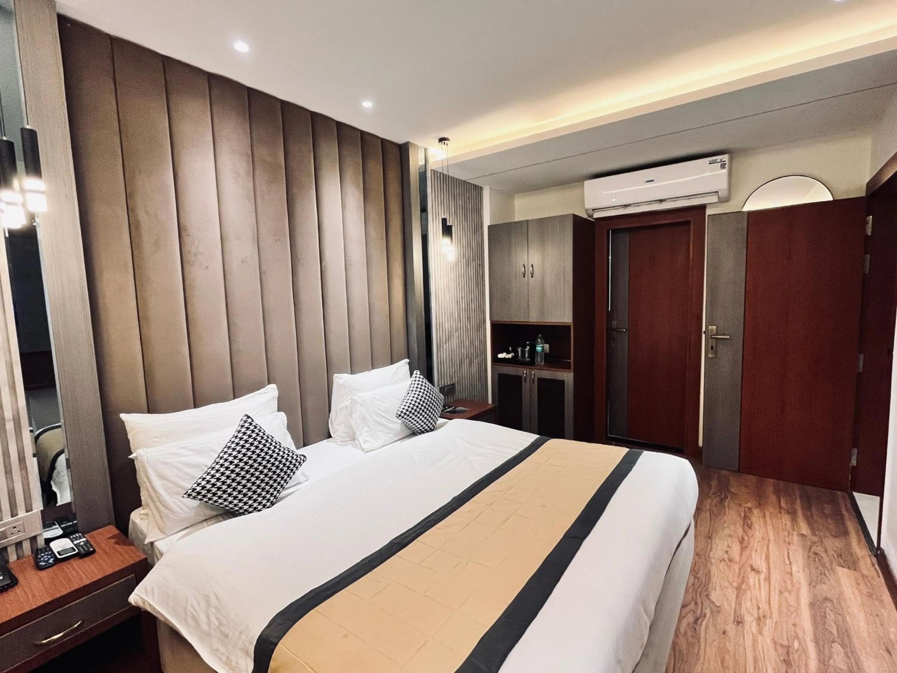 Bed in Western Blu INN