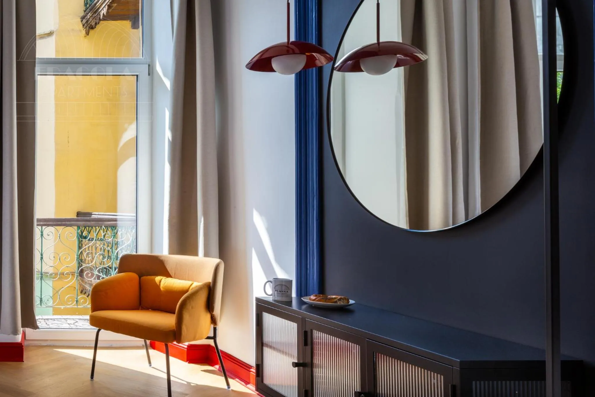 Seating area in Spacious City Center Family Apartments