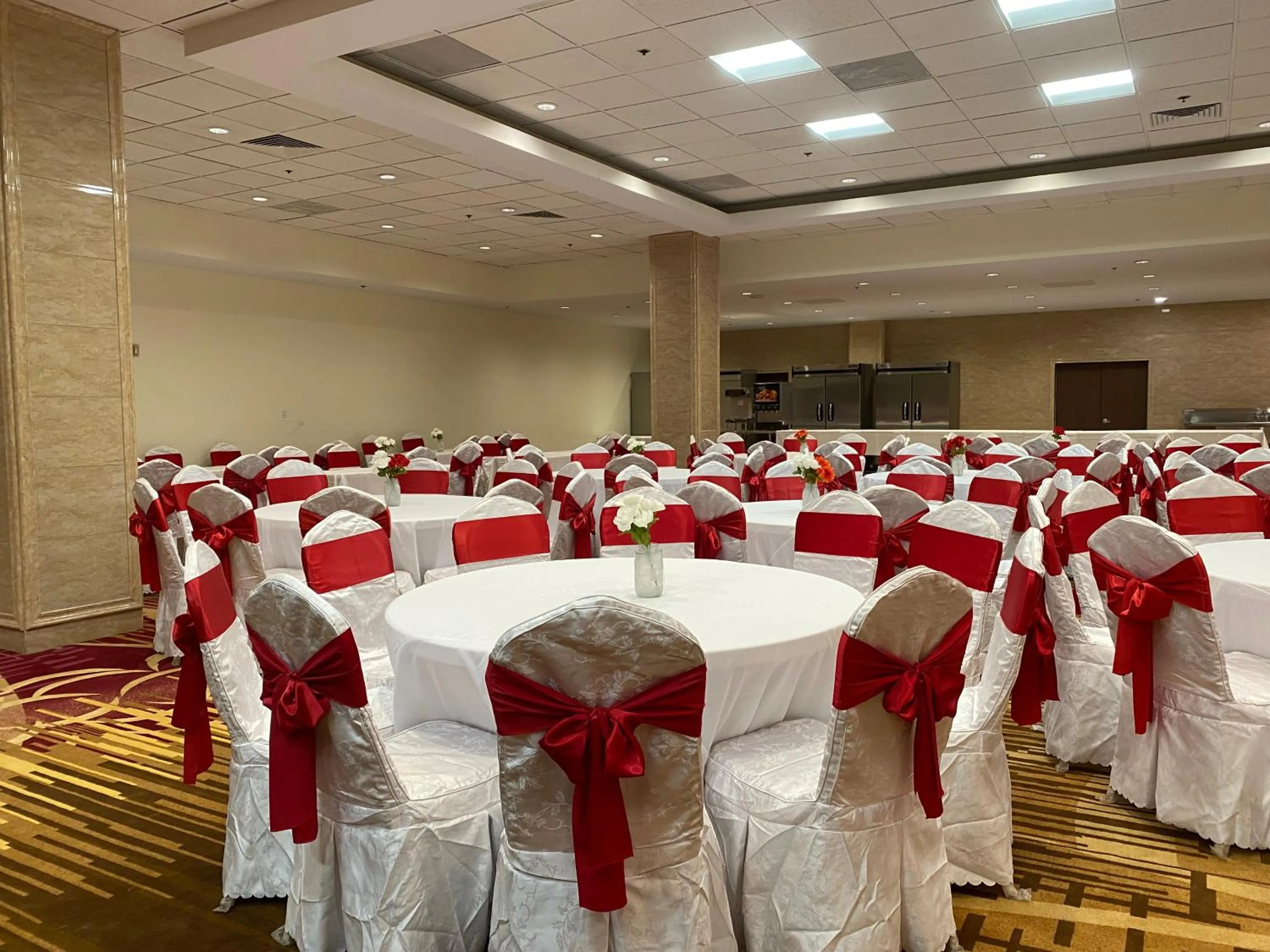 Banquet/Function facilities in LA Crystal Hotel -Los Angeles-Long Beach Area
