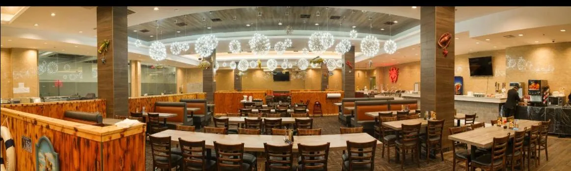 Restaurant/places to eat in LA Crystal Hotel -Los Angeles-Long Beach Area