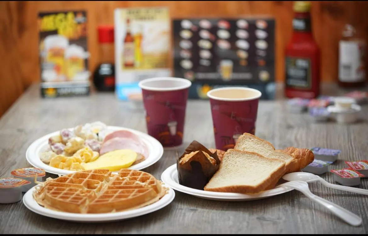 Breakfast in LA Crystal Hotel -Los Angeles-Long Beach Area