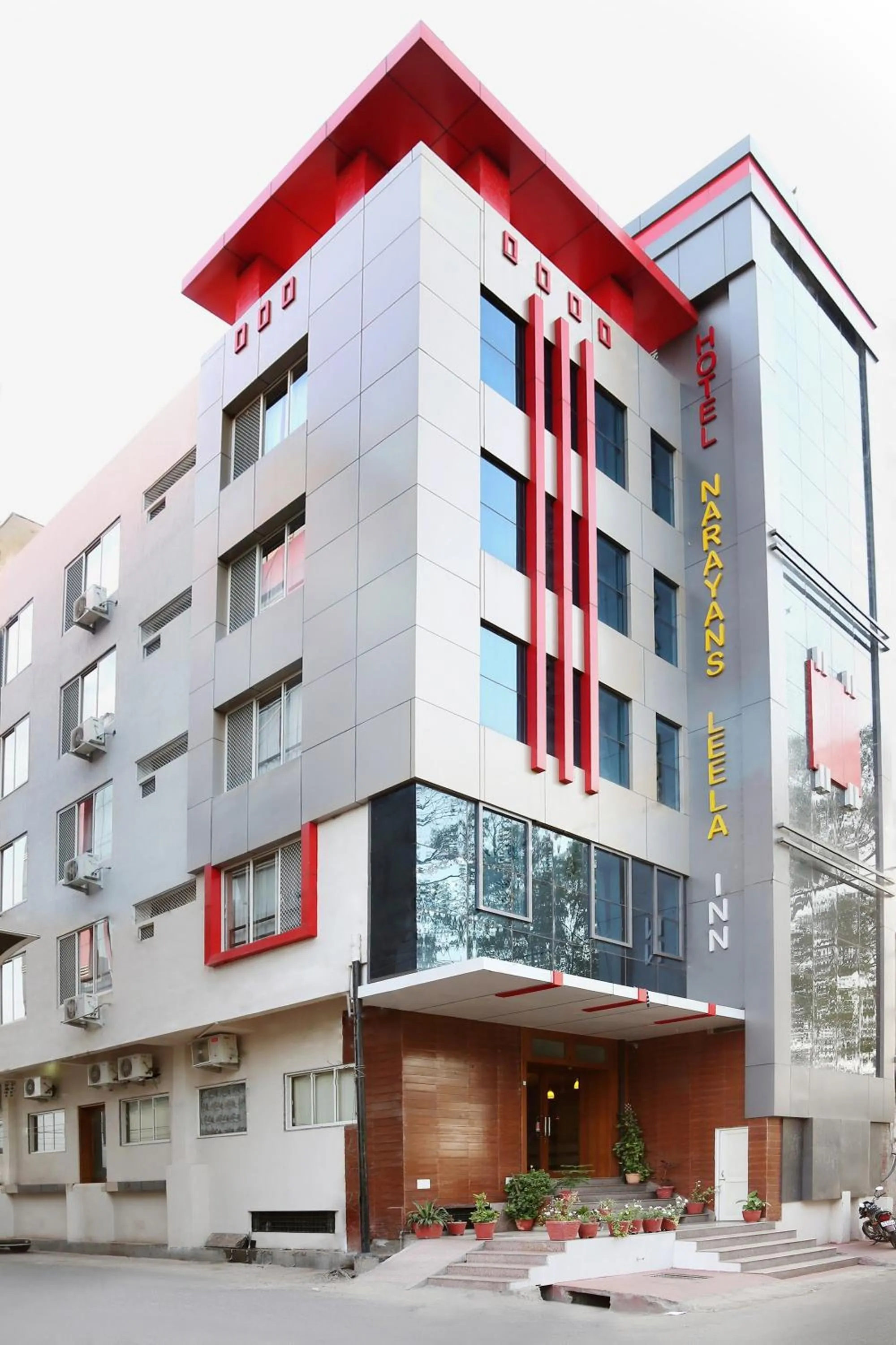 Facade/entrance in Narayans Leela Inn