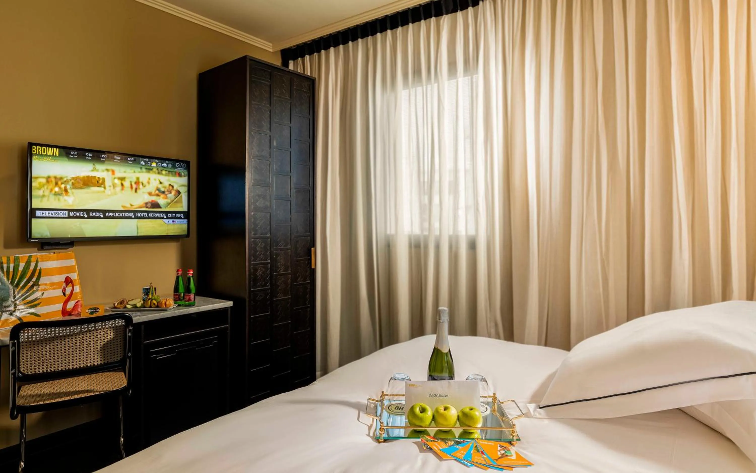 Bed in Brown Beach House Tel-Aviv, a member of Brown Hotels