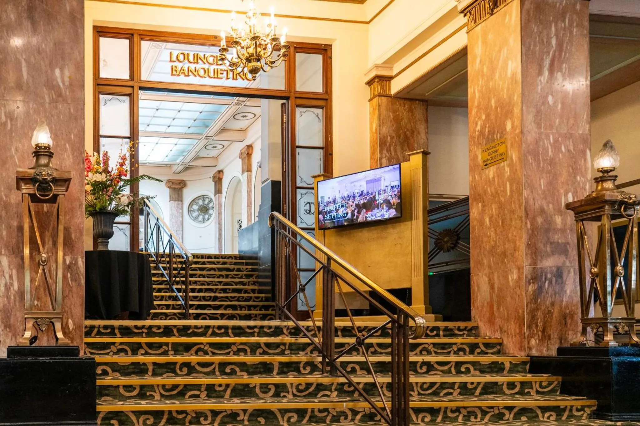 Lounge or bar in Adelphi Hotel