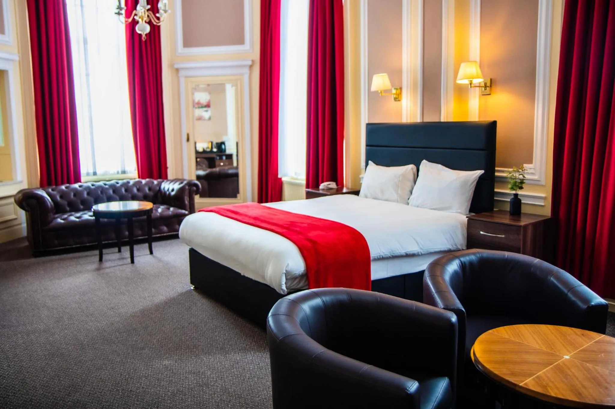 Bed in Adelphi Hotel