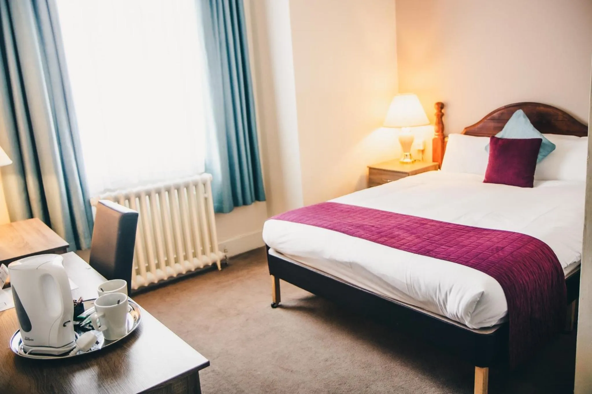 Bed in Adelphi Hotel