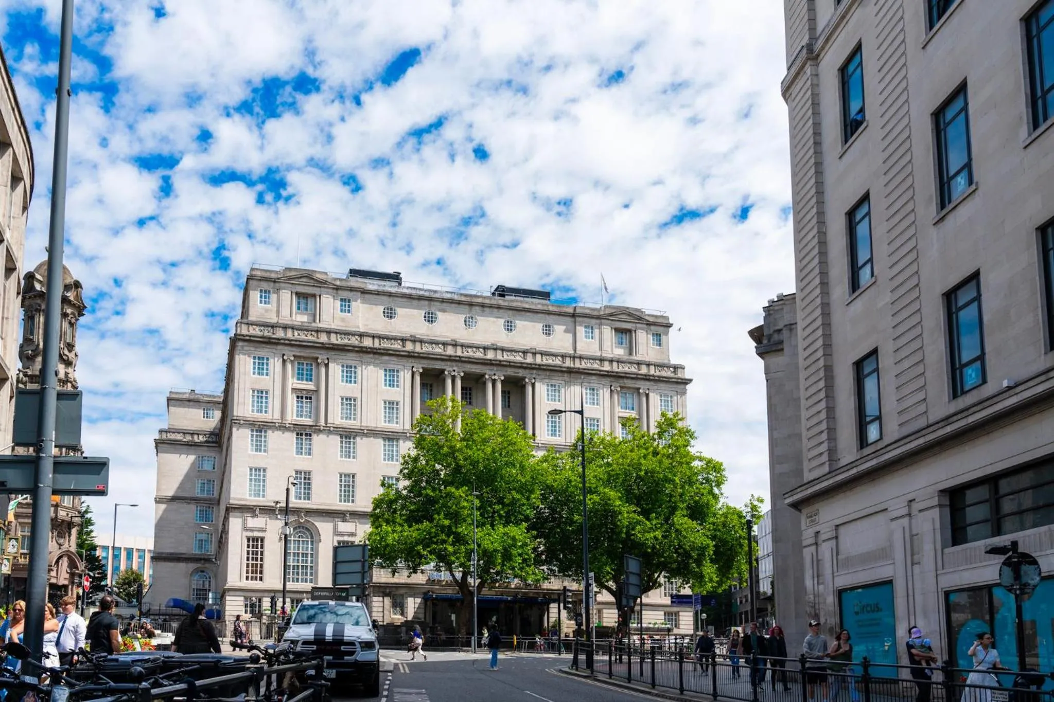 Property building in Adelphi Hotel