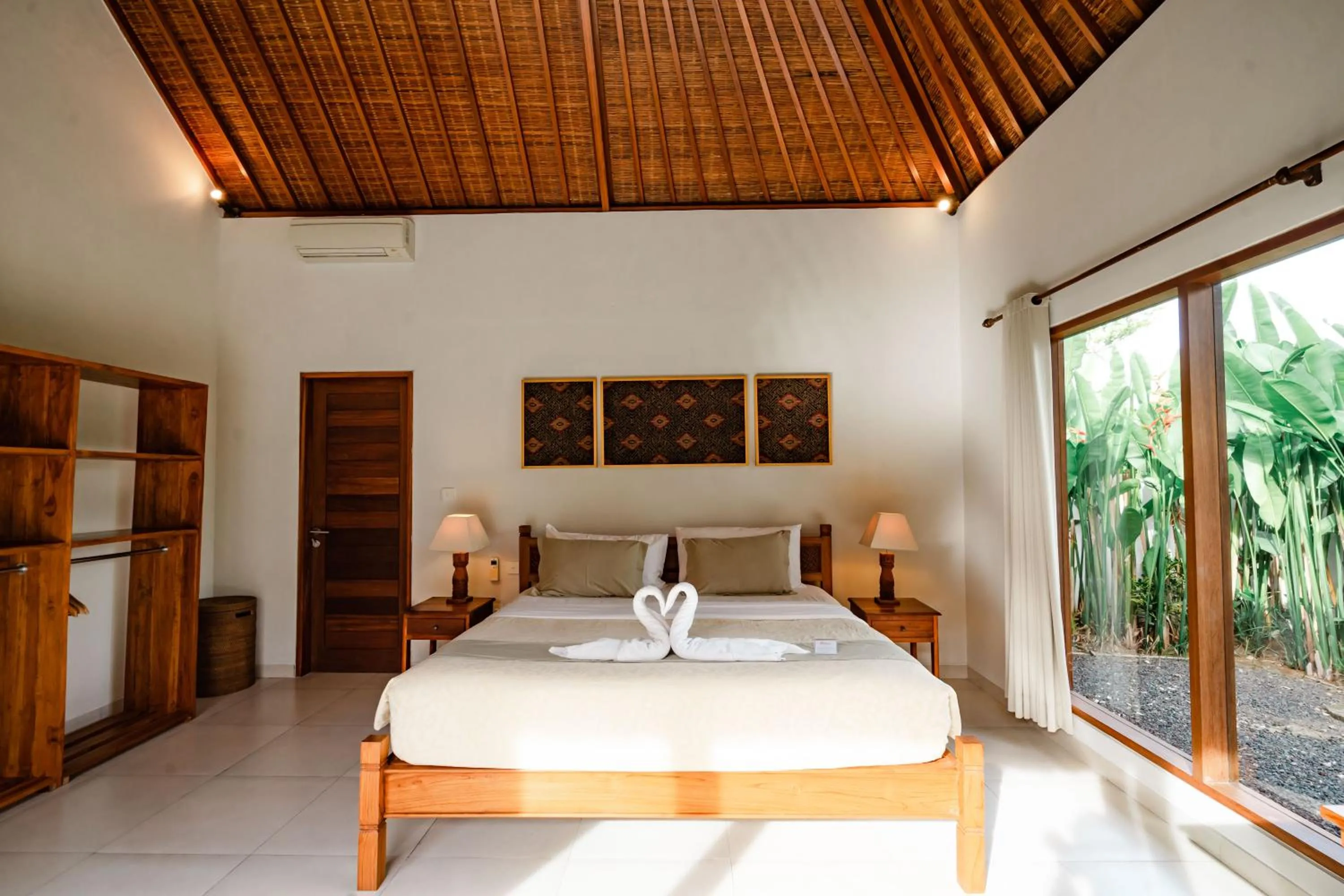 Bed in Casa Margarita Bali