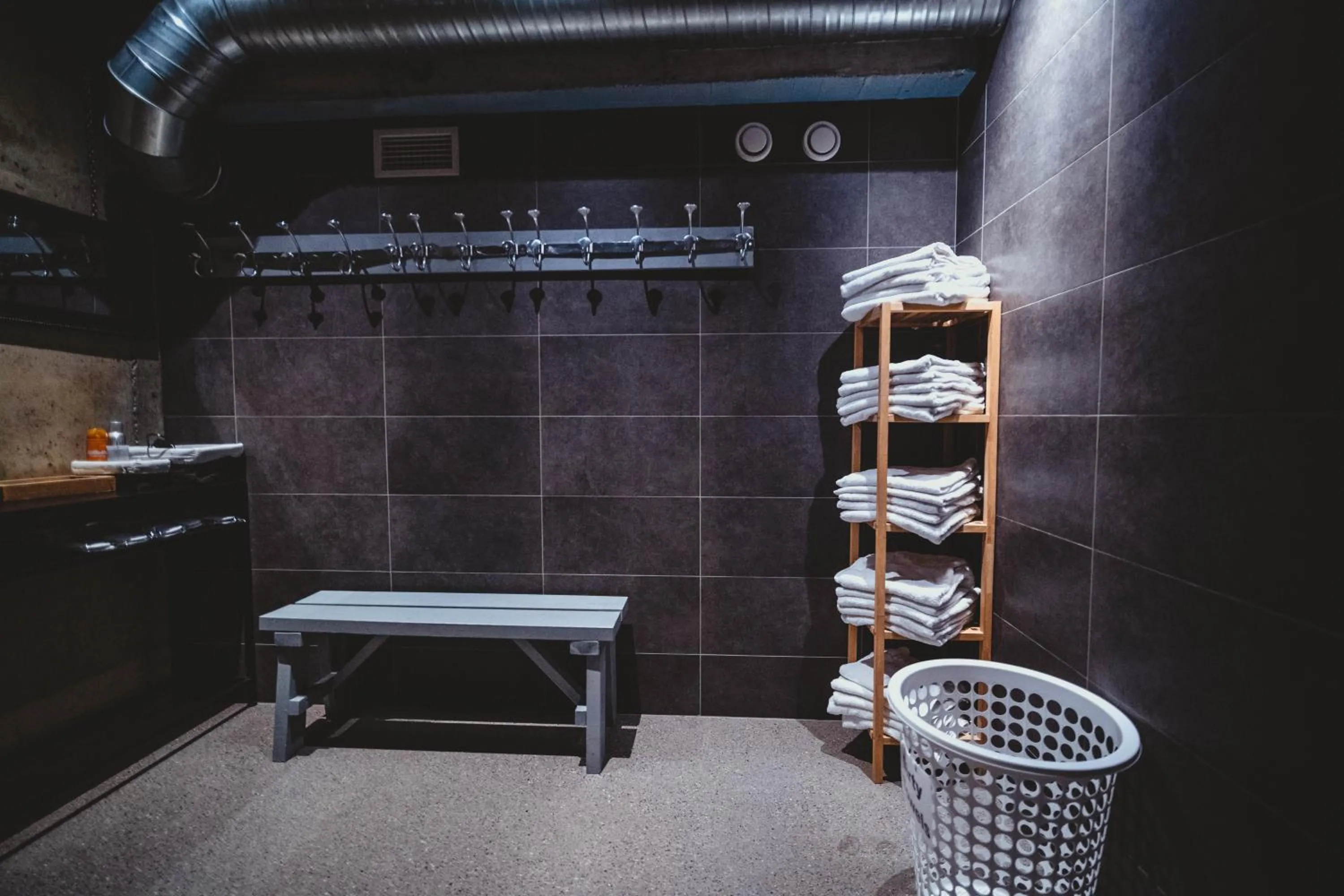 Shower in Snow Resort Kirkenes