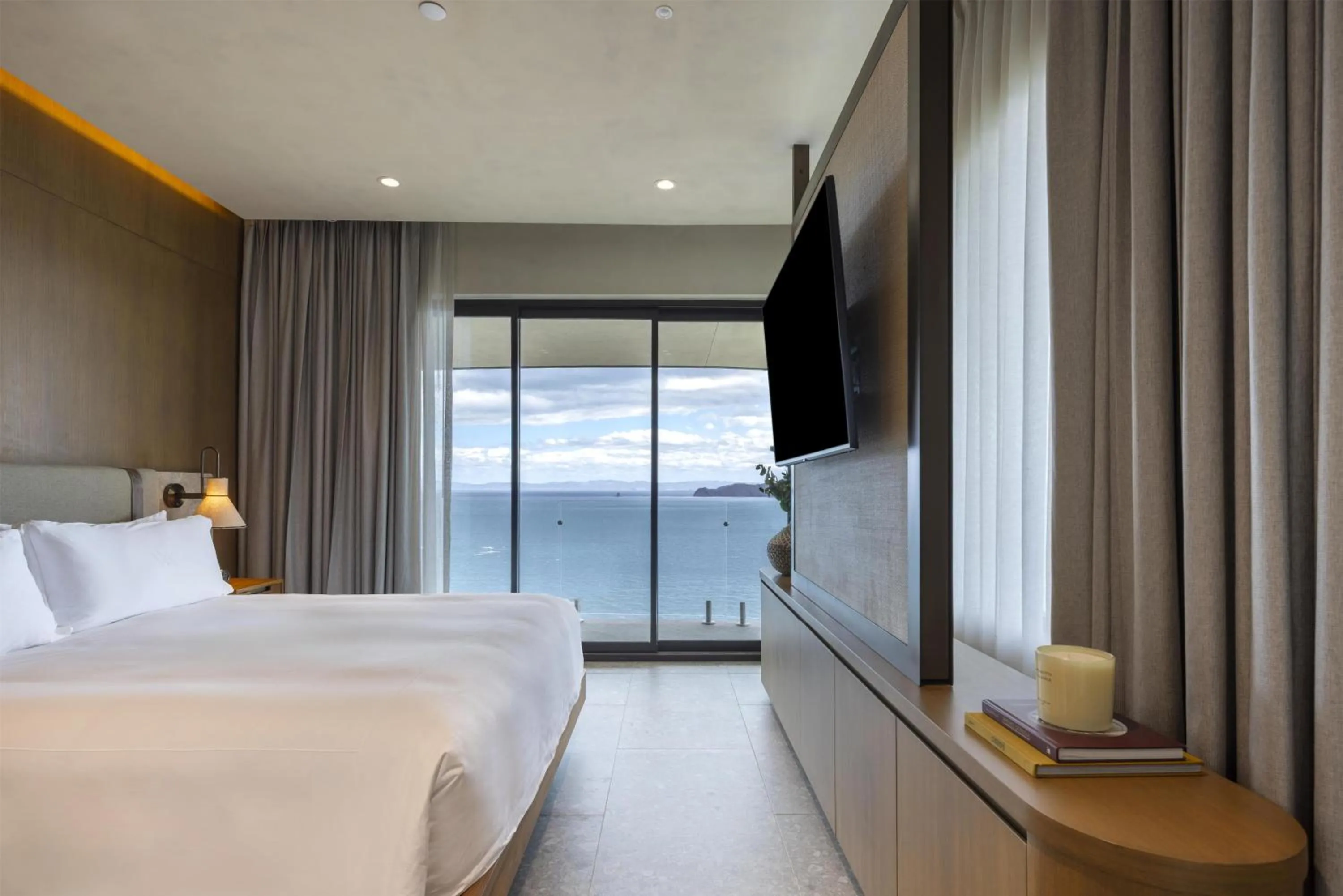 Bed in Waldorf Astoria Costa Rica Punta Cacique