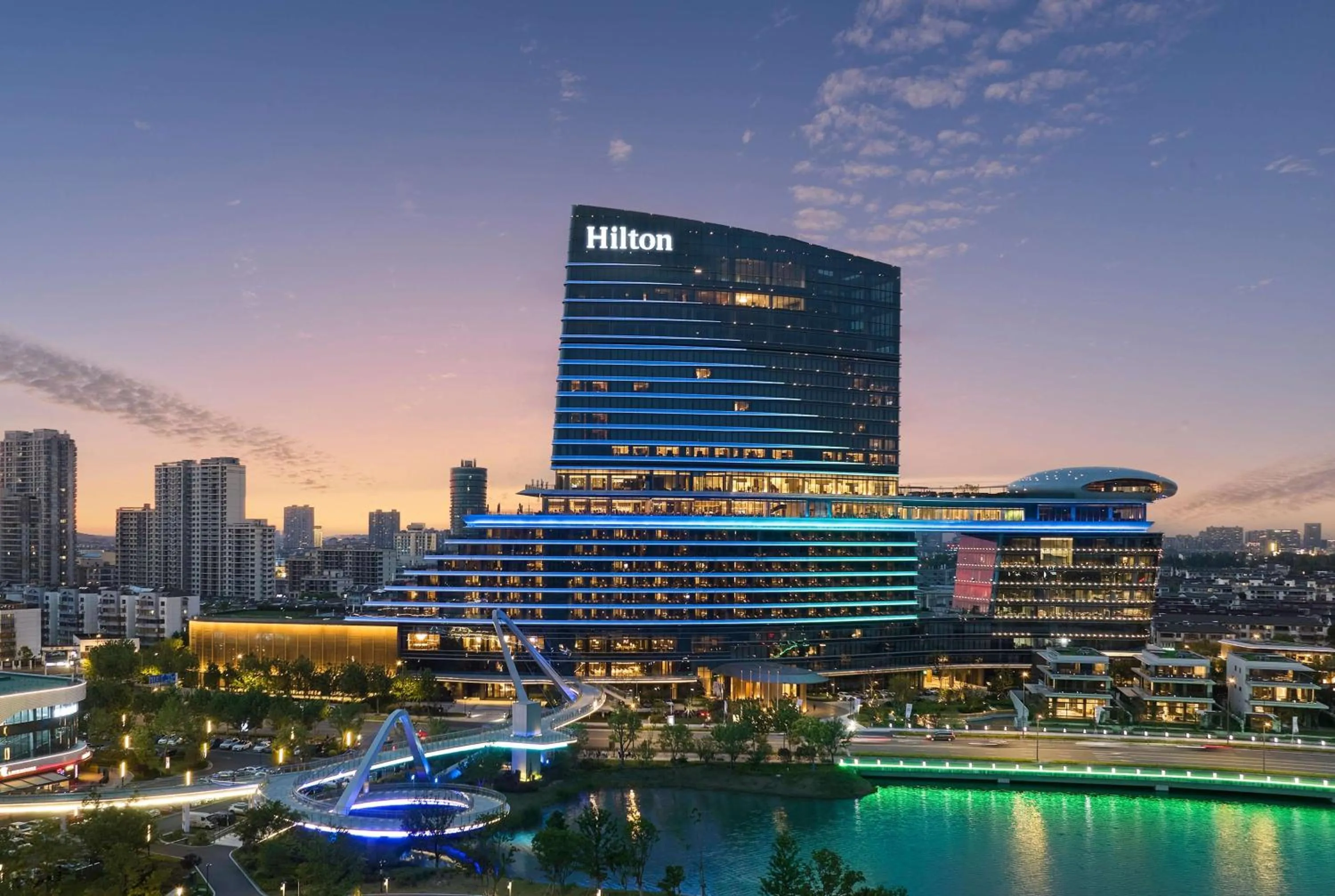 Property building in Hilton Changshu
