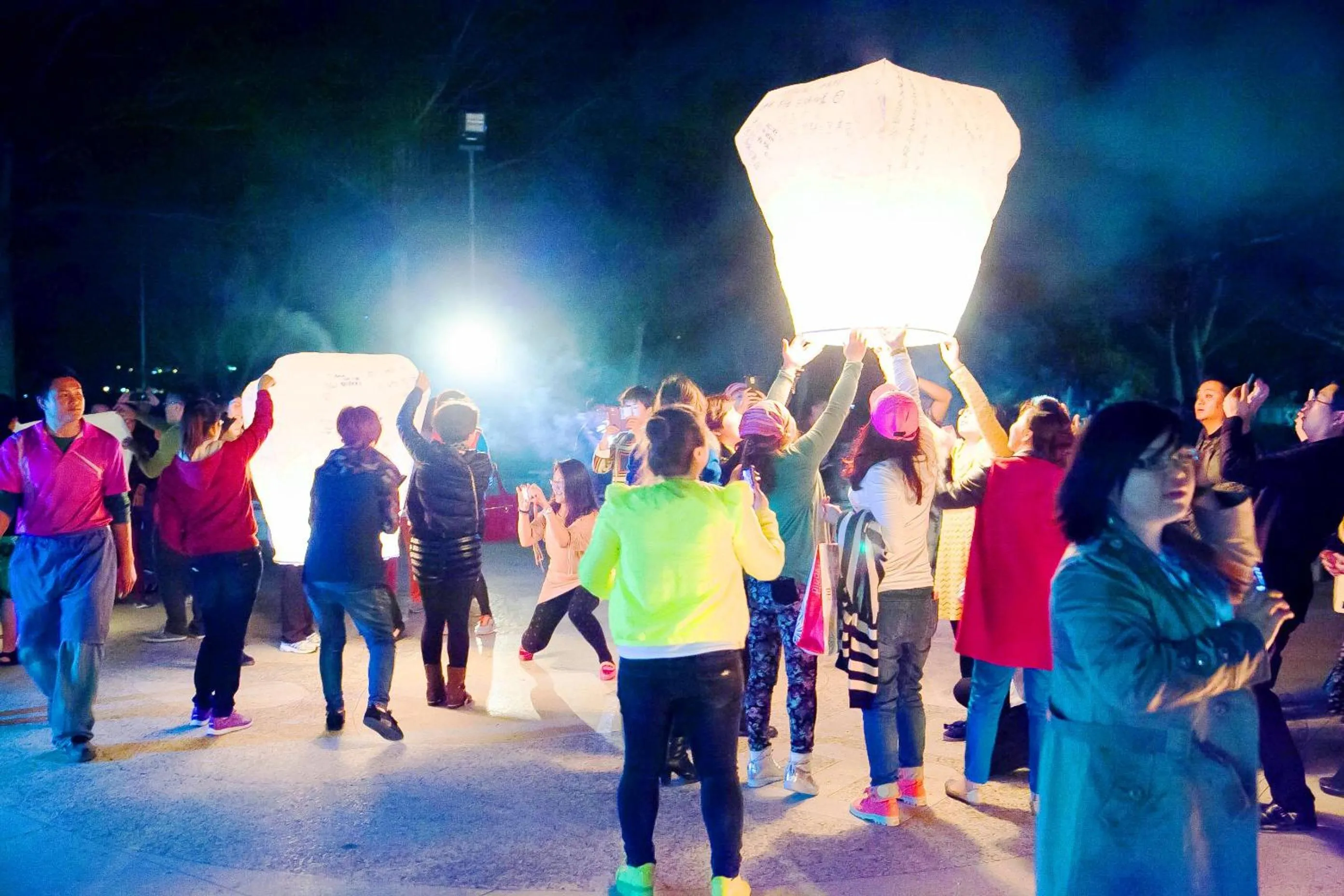 Evening entertainment in Master Bear Resort