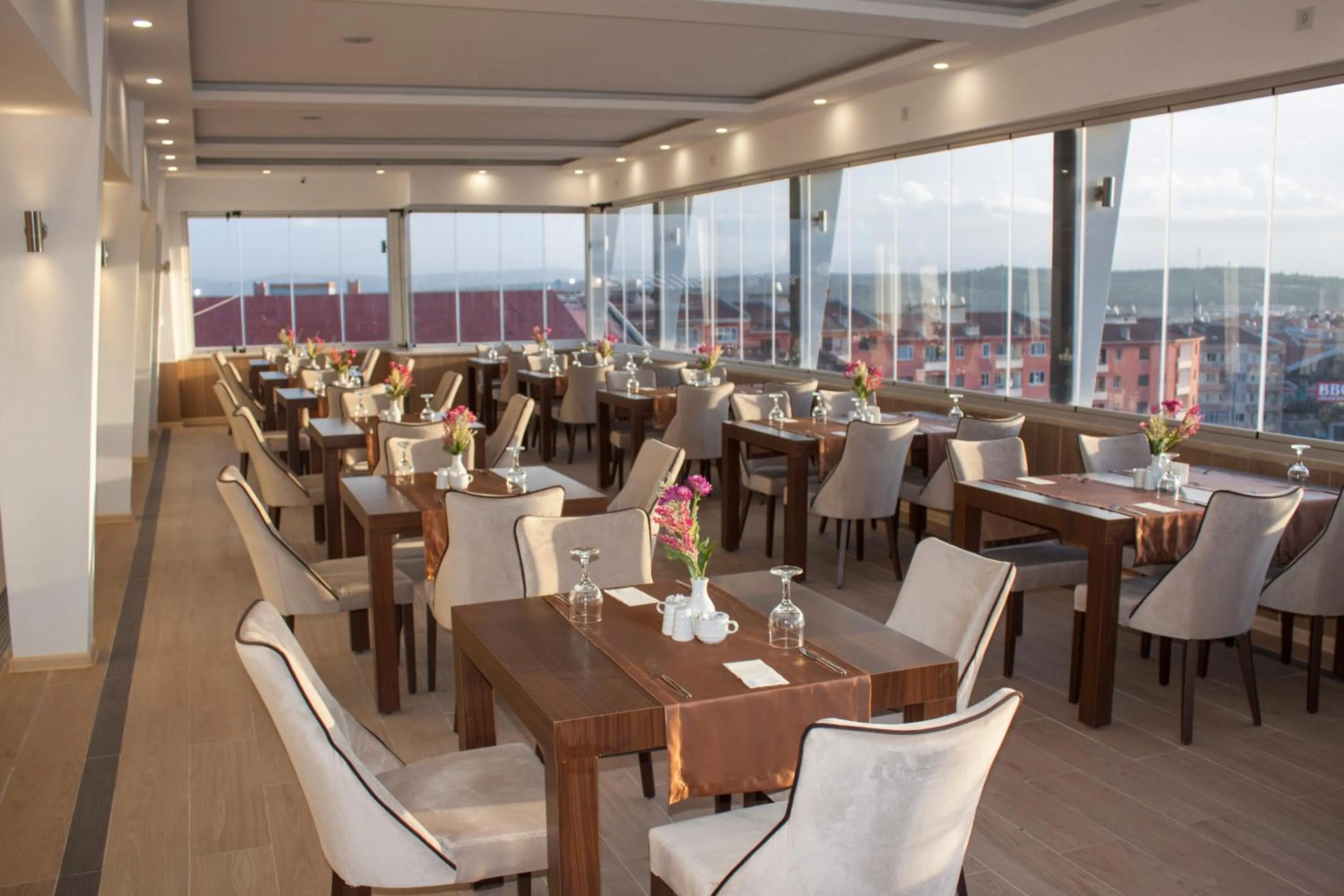 Restaurant/places to eat in Gorukle Oruc Hotel