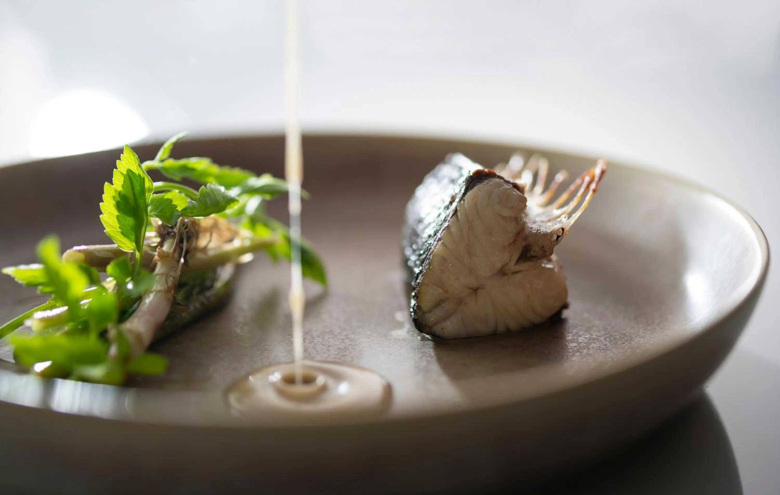 Restaurant/places to eat in River Retreat Garaku