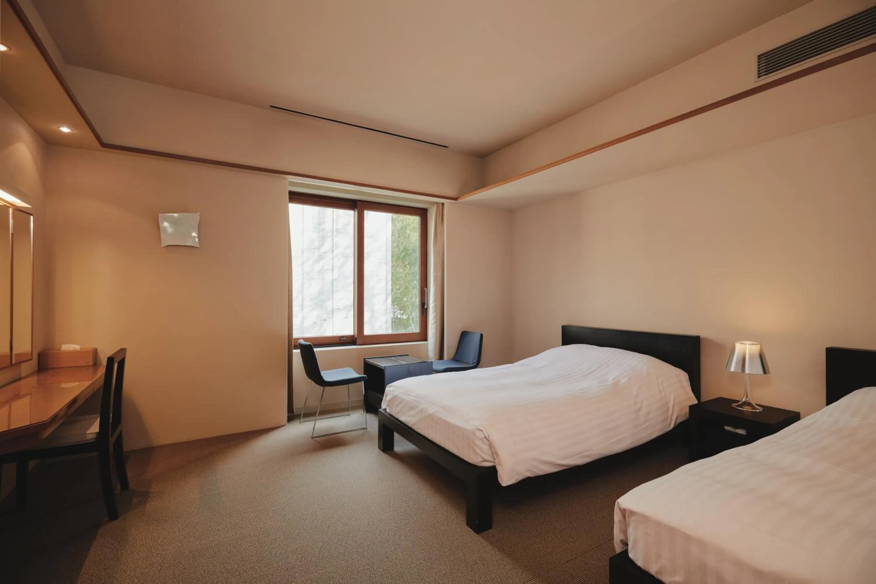 Bedroom, Bed in River Retreat Garaku