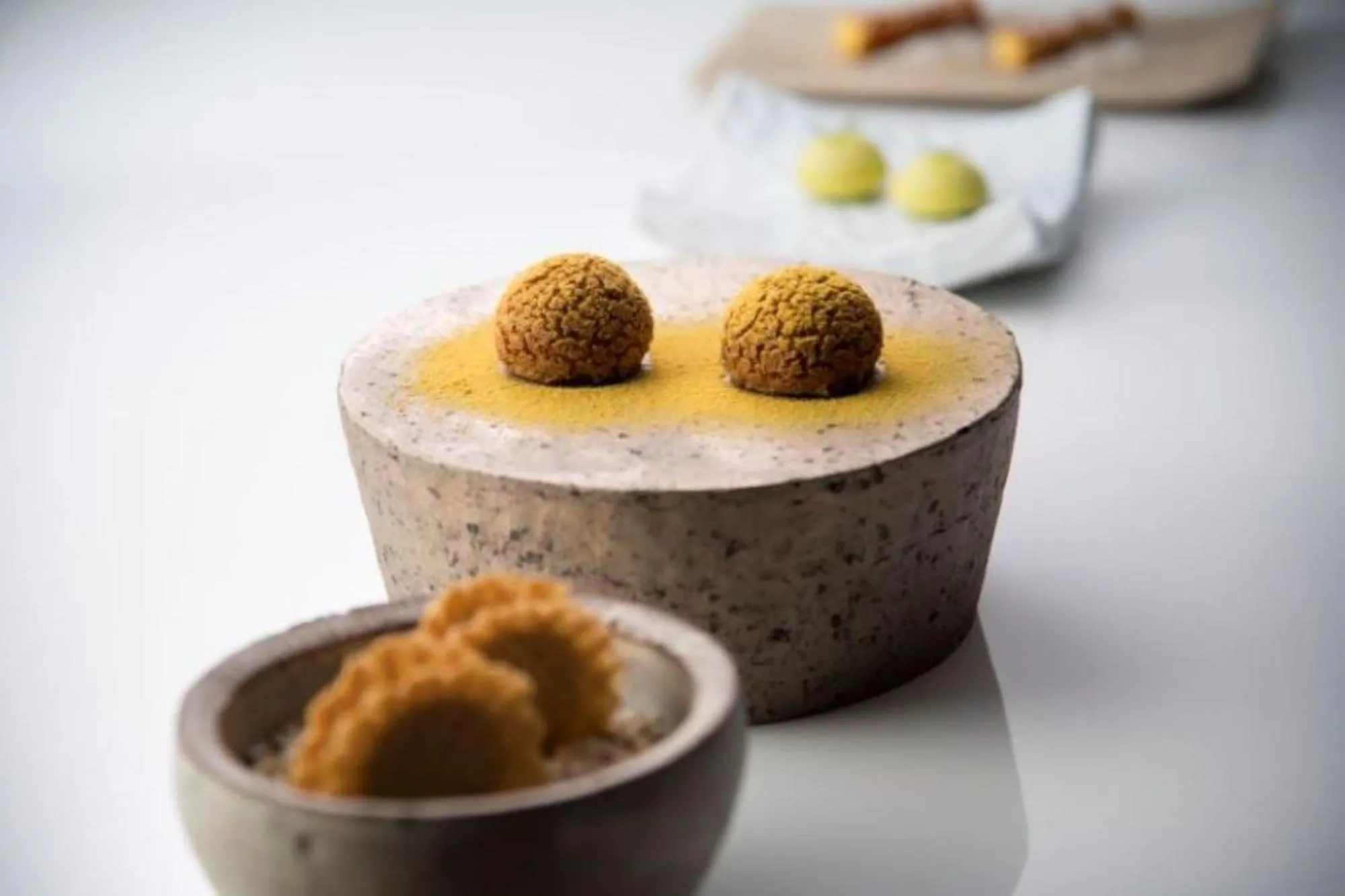 Restaurant/places to eat in River Retreat Garaku