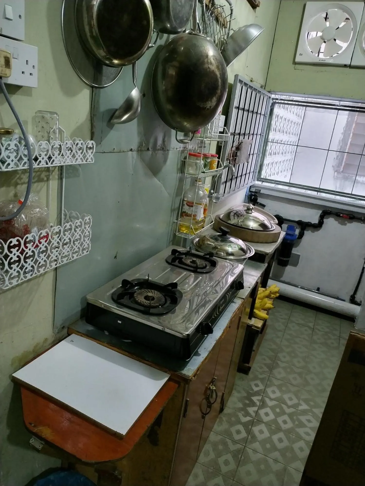 Kitchen or kitchenette in WISMA ORCHID HOMESTAY Tuaran
