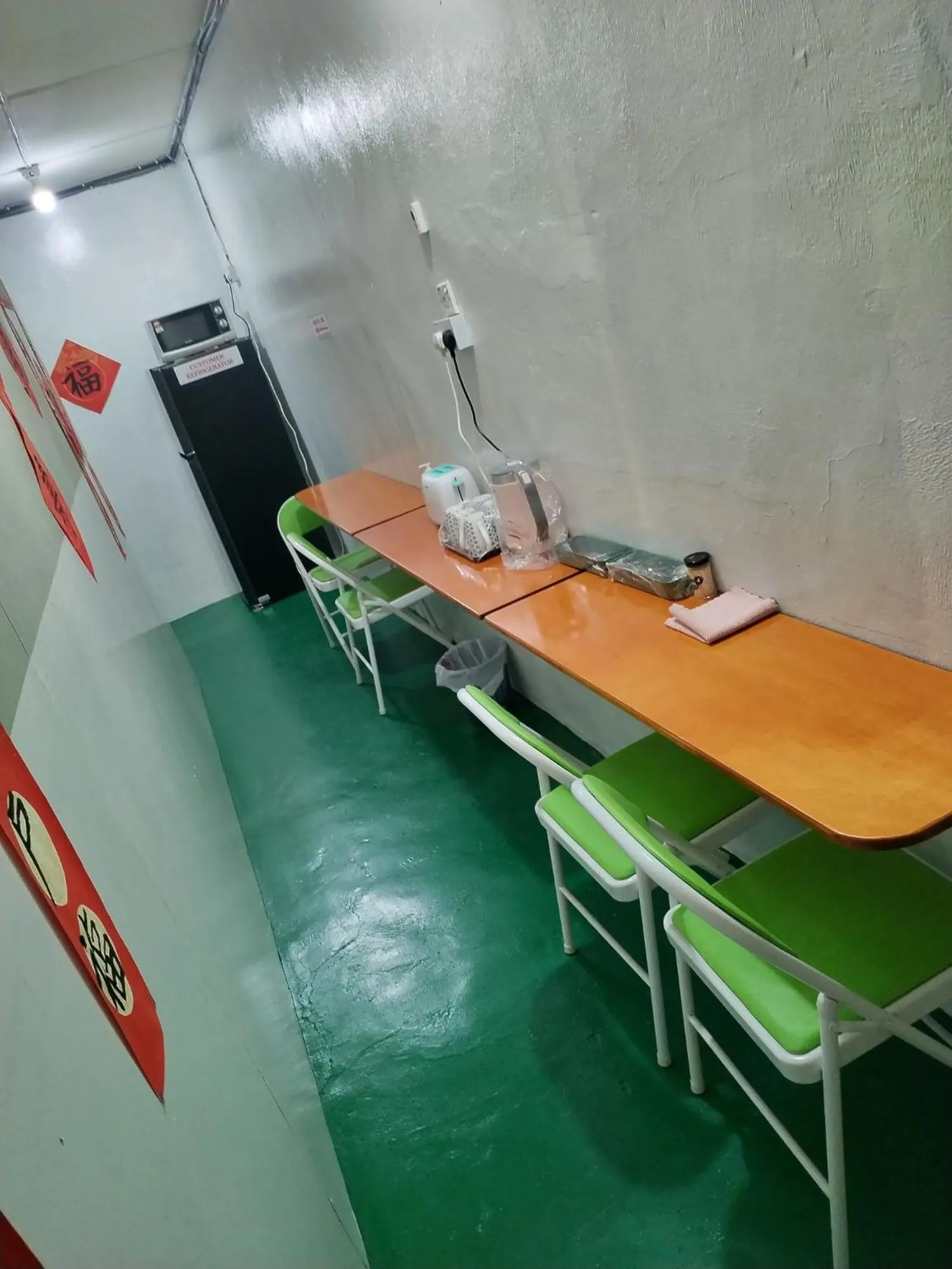 Dining area in WISMA ORCHID HOMESTAY Tuaran