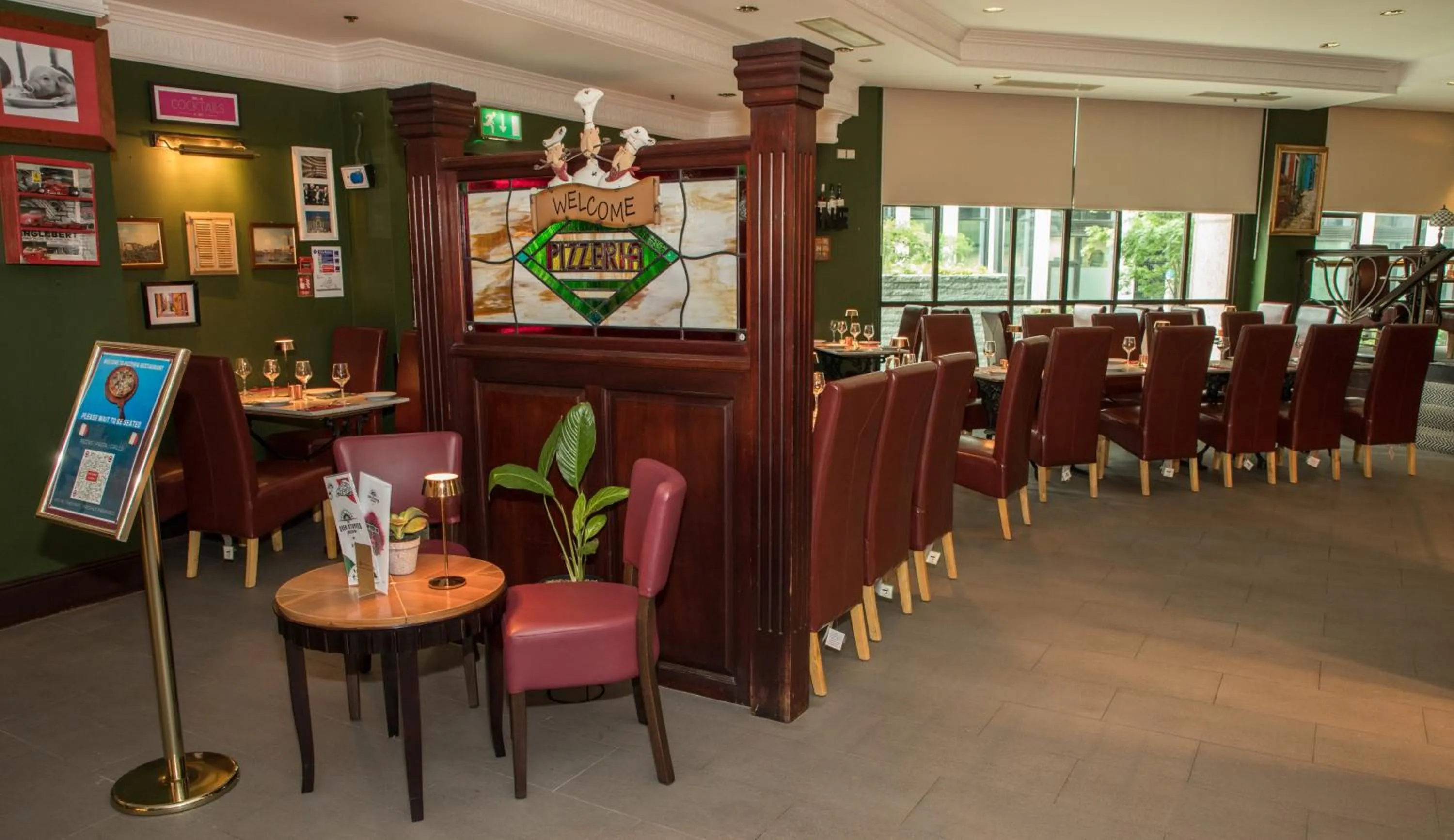 Restaurant/places to eat in Britannia International Hotel Canary Wharf