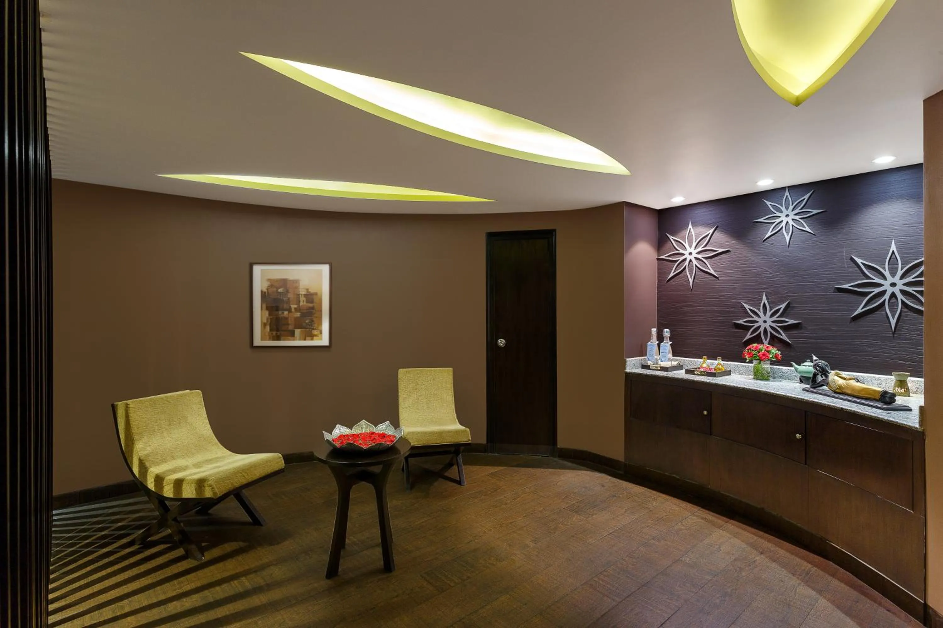 Spa and wellness centre/facilities in Aloha On The Ganges by Leisure Hotels