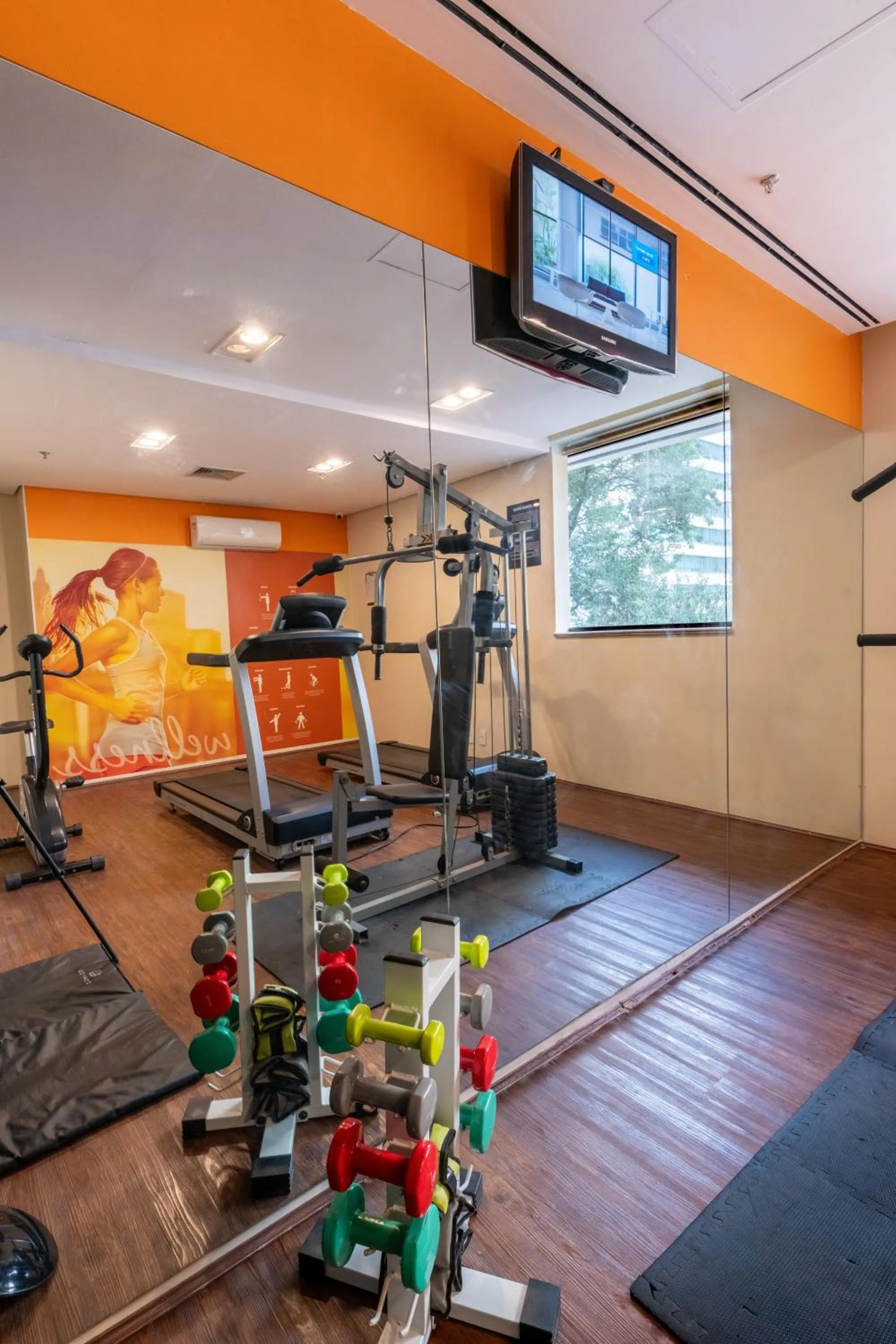 Fitness centre/facilities in Intercity Interative São Paulo Jardins