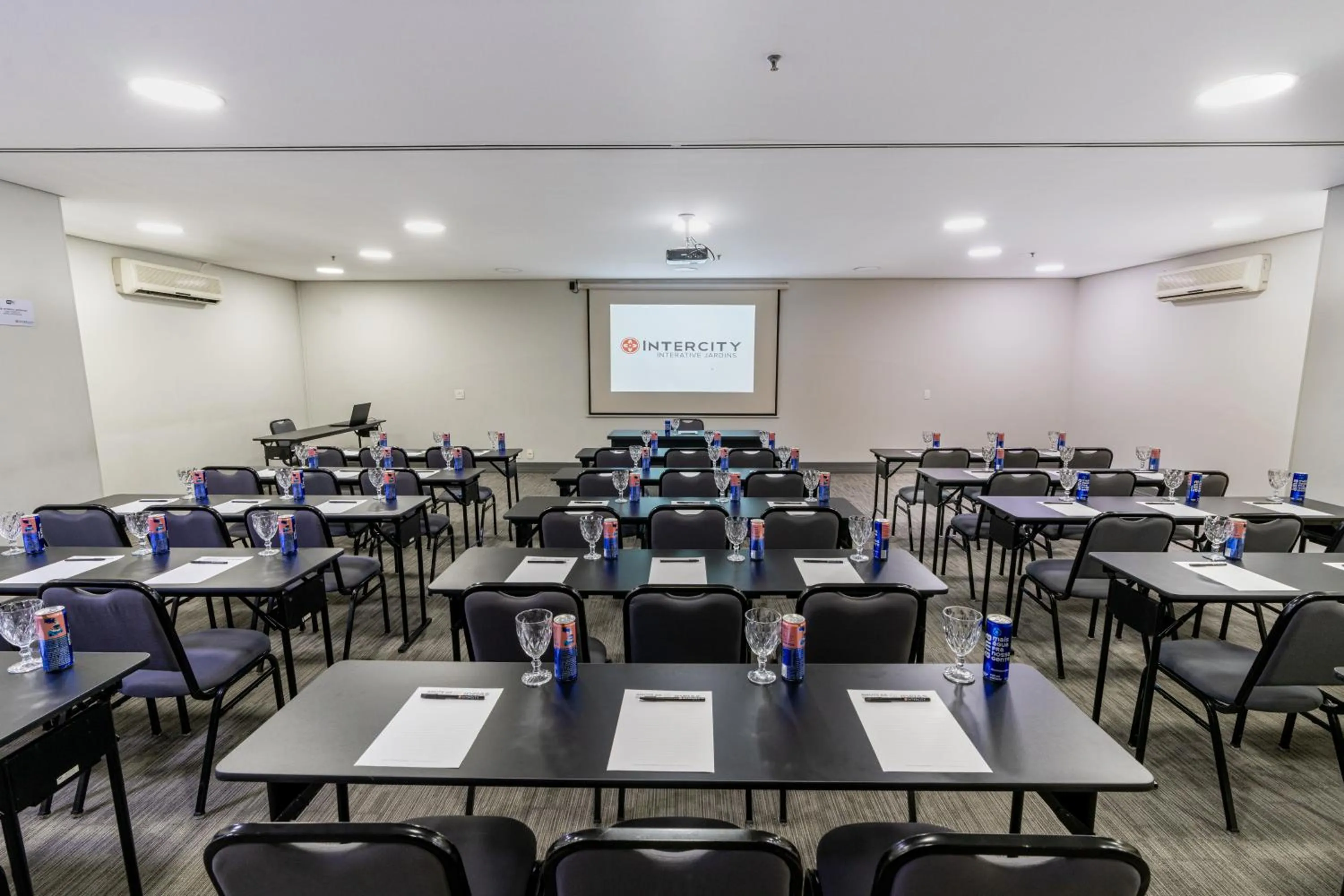 Meeting/conference room in Intercity Interative São Paulo Jardins