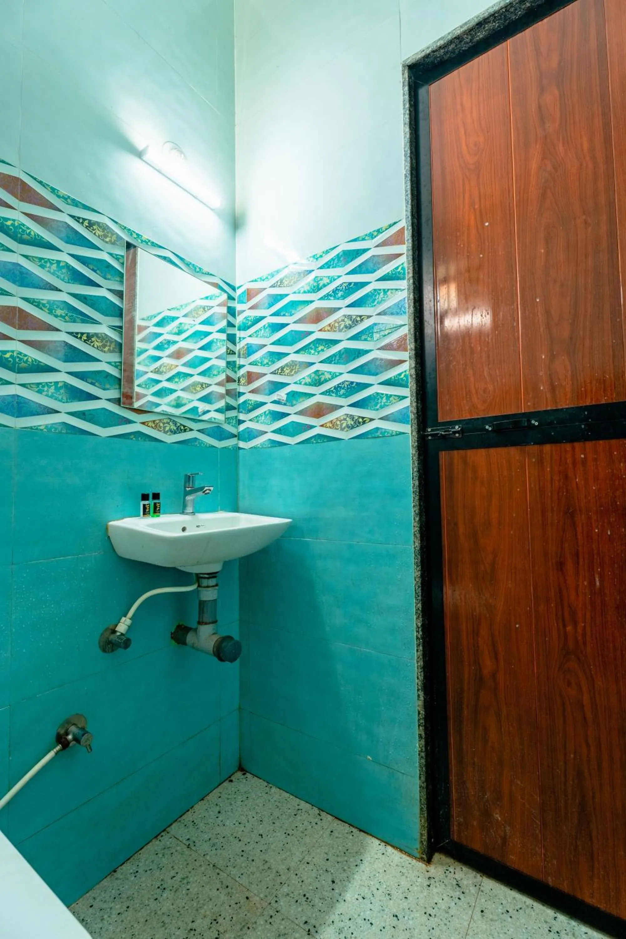 Bathroom in Tropical Beach Walk