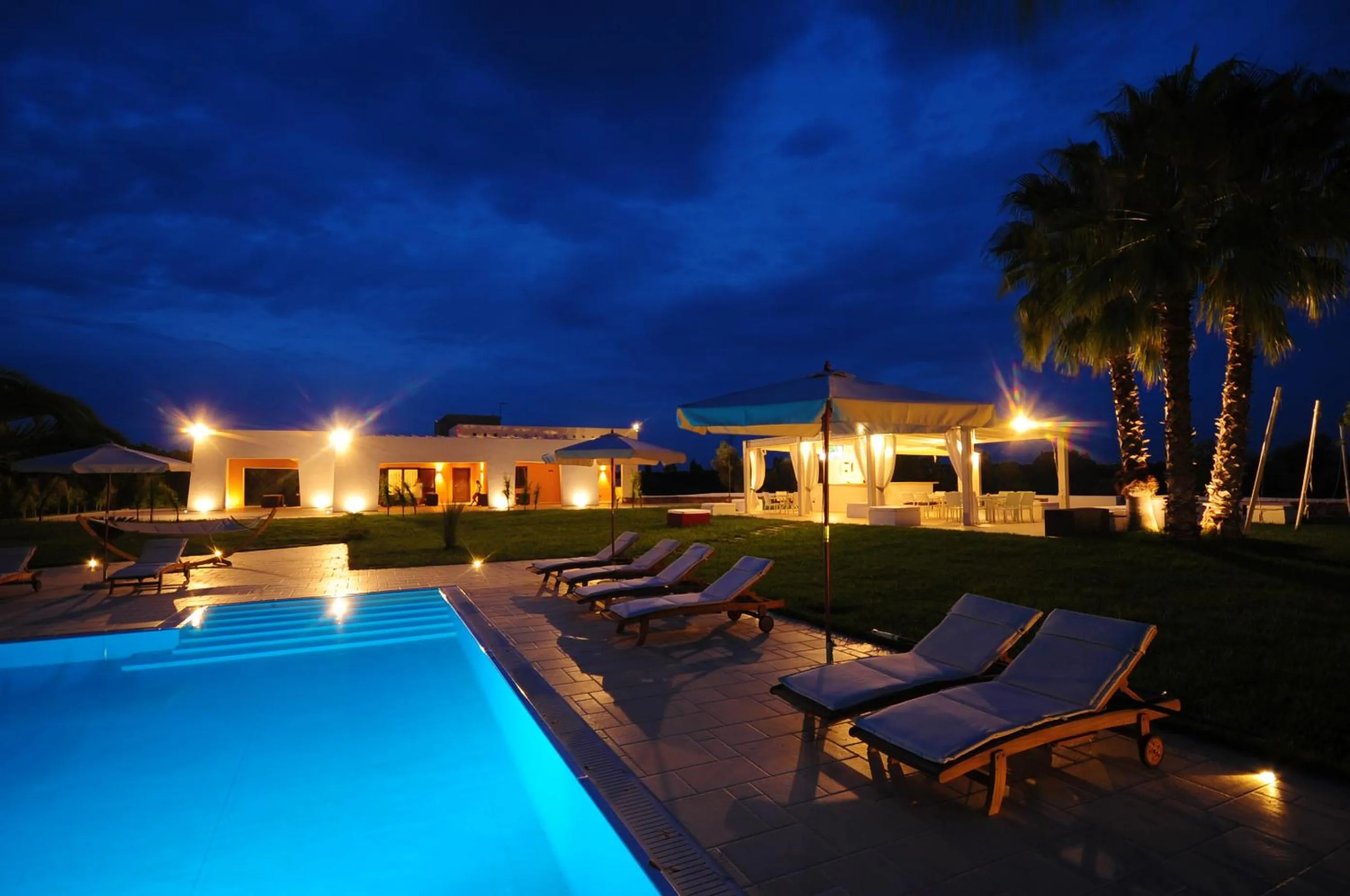 Swimming pool in Tenuta Espada Luxury Residence