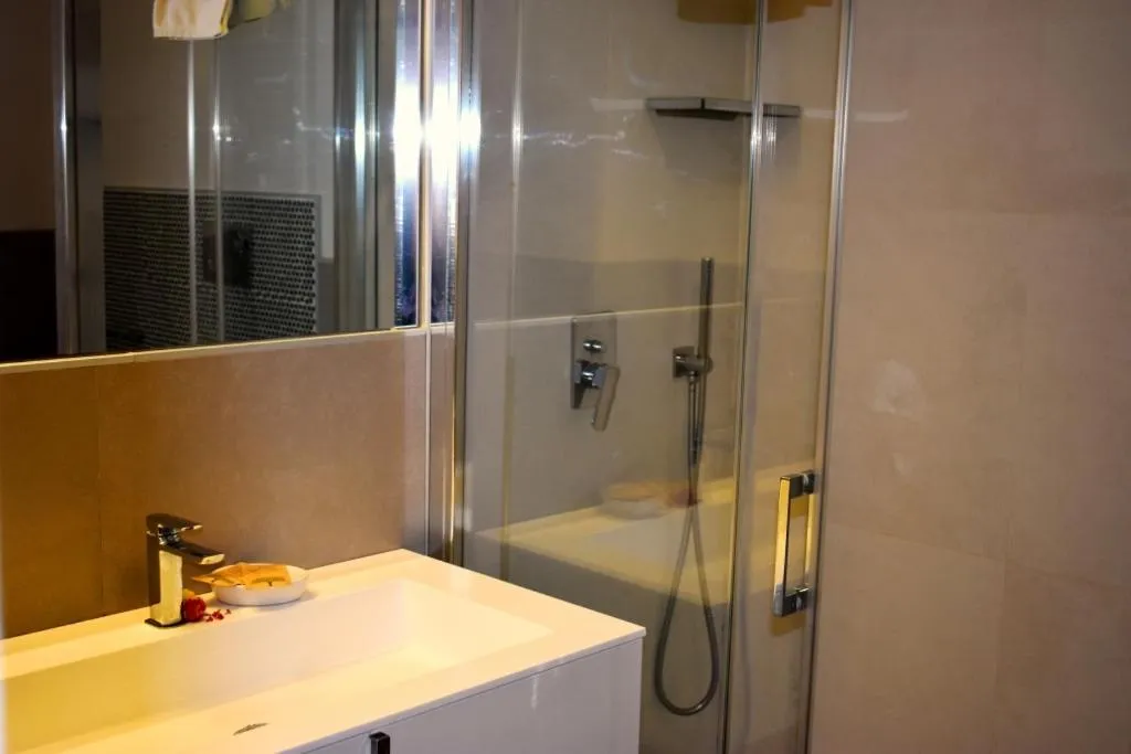 Shower in Tenuta Espada Luxury Residence