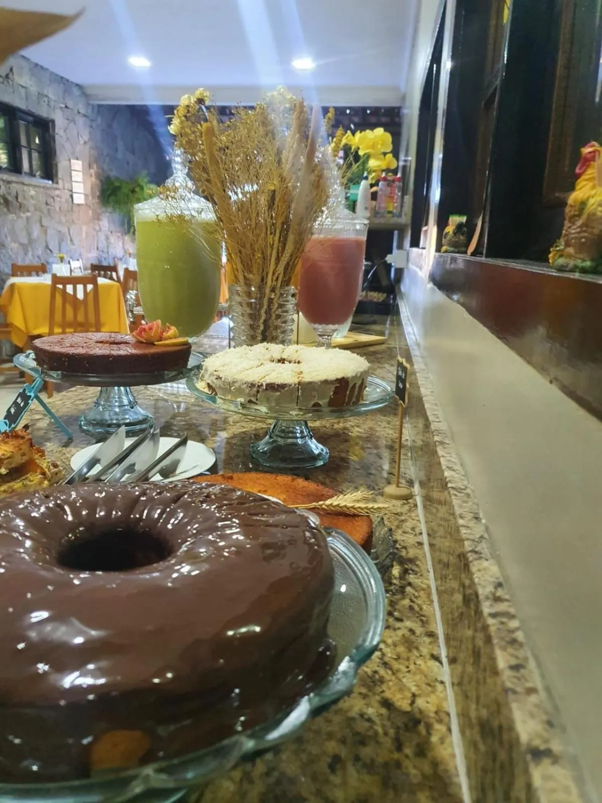 Food and drinks in Pousada Tuiuiu