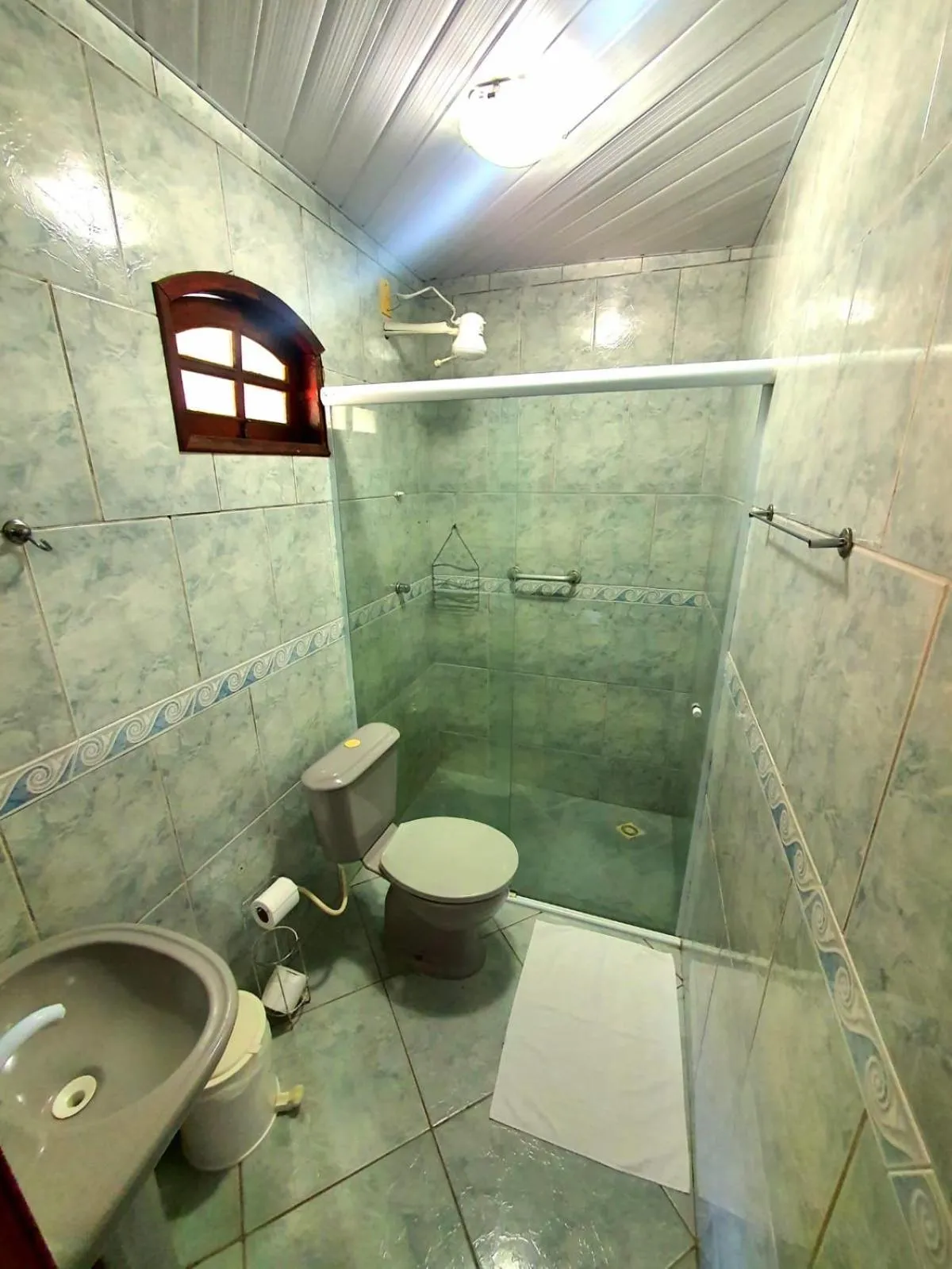 Bathroom in Pousada Tuiuiu