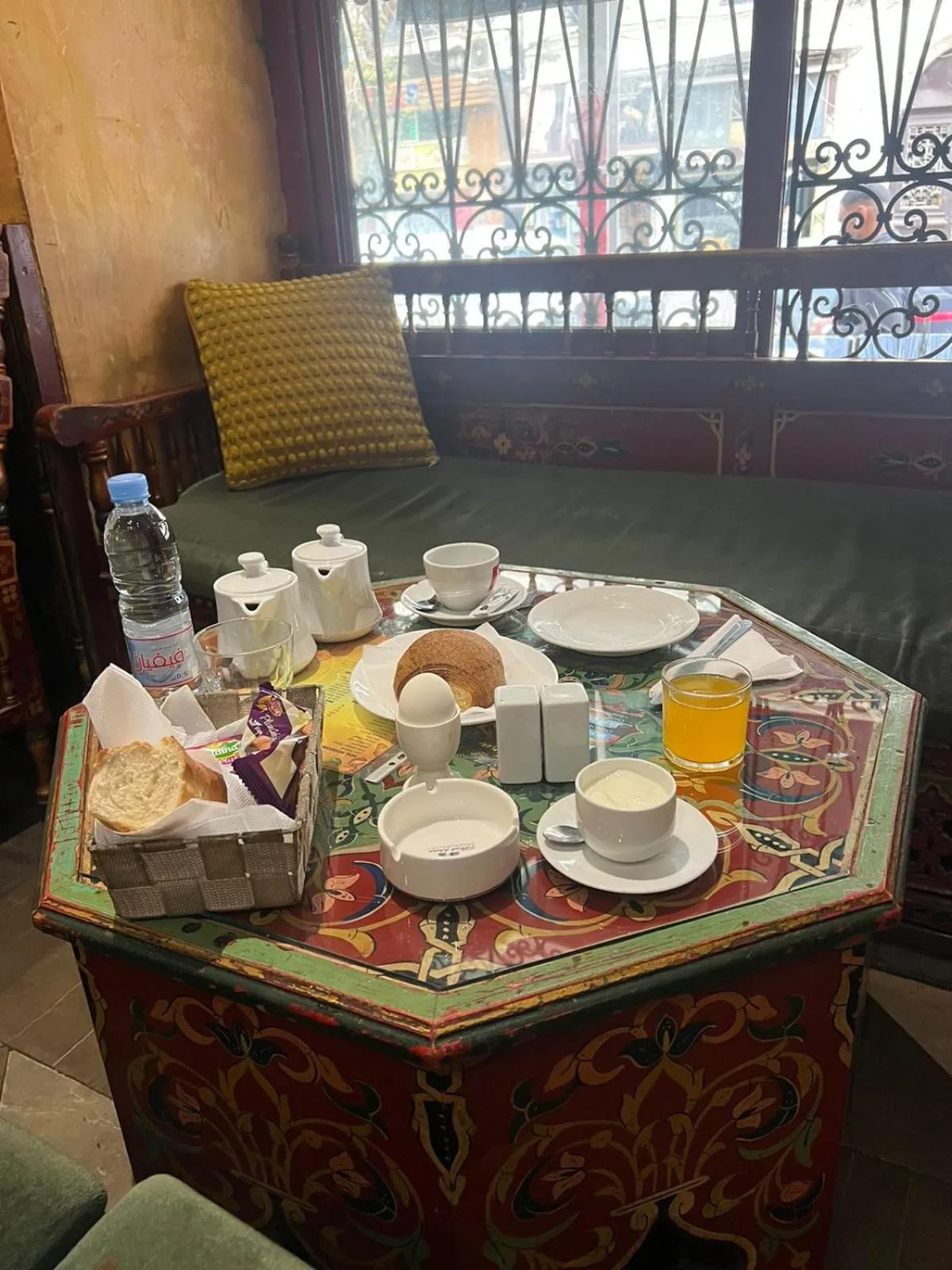 Restaurant/places to eat in Hotel Transatlantique Tunis