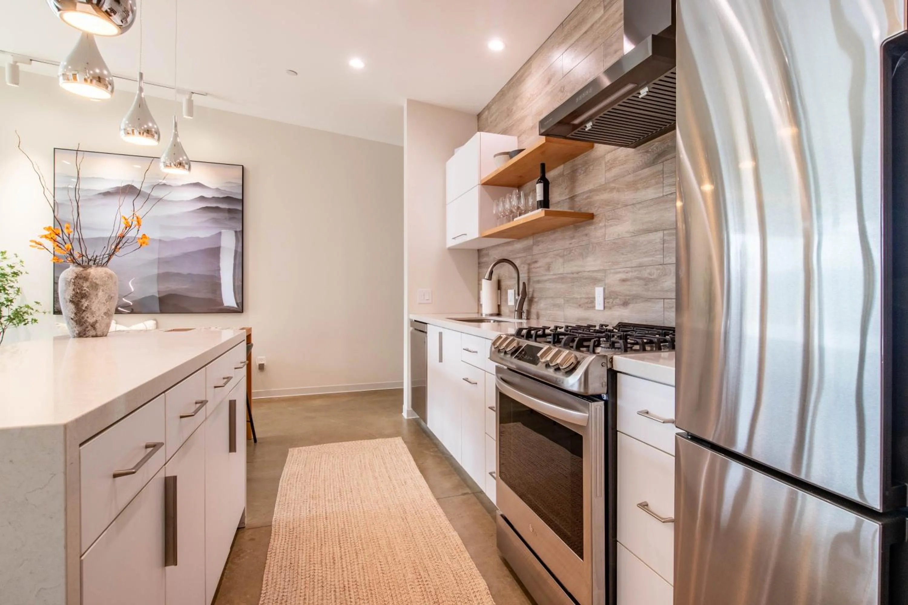 Kitchen or kitchenette in Horizon by Yosemite