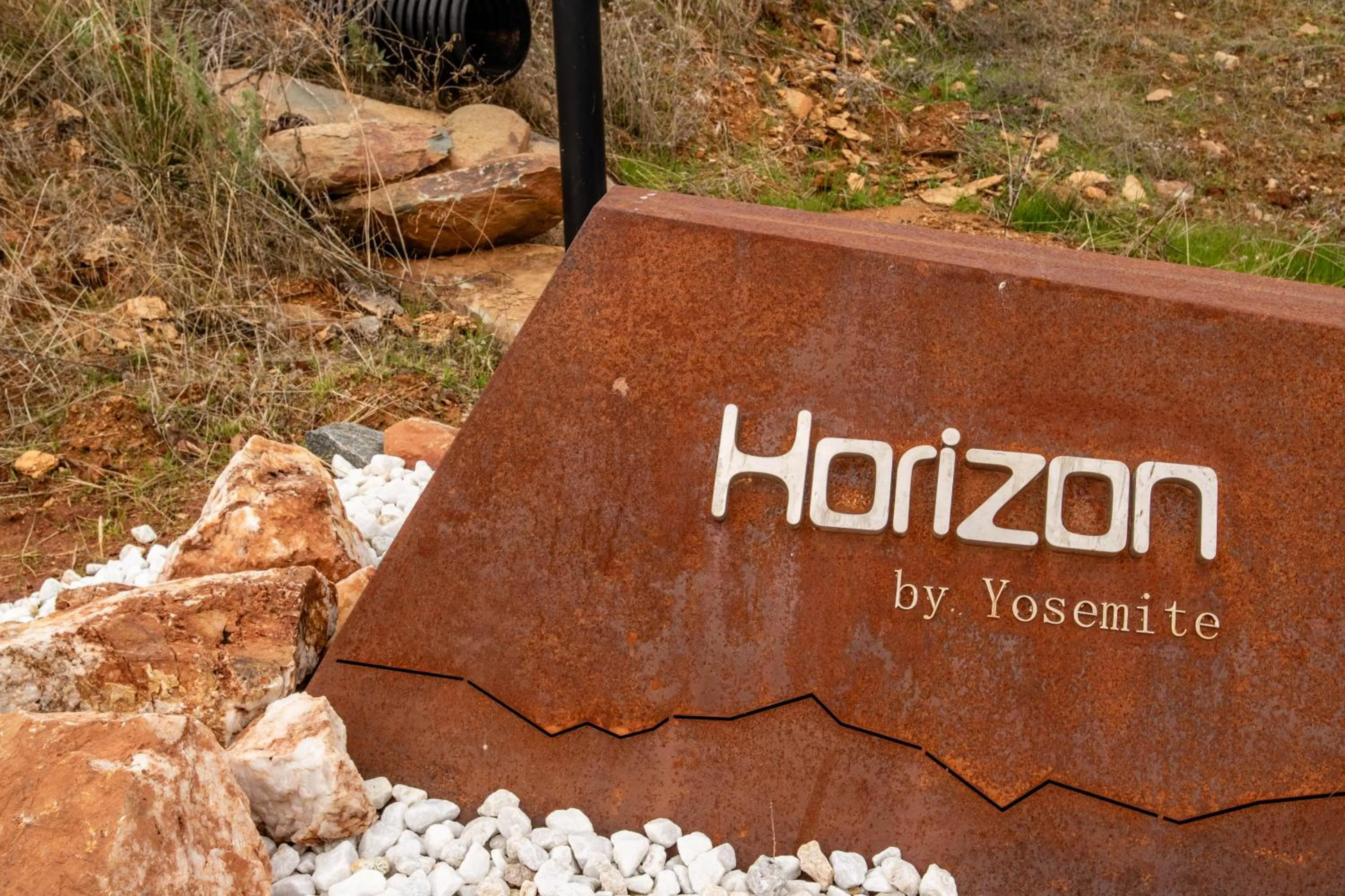 Property logo or sign in Horizon by Yosemite