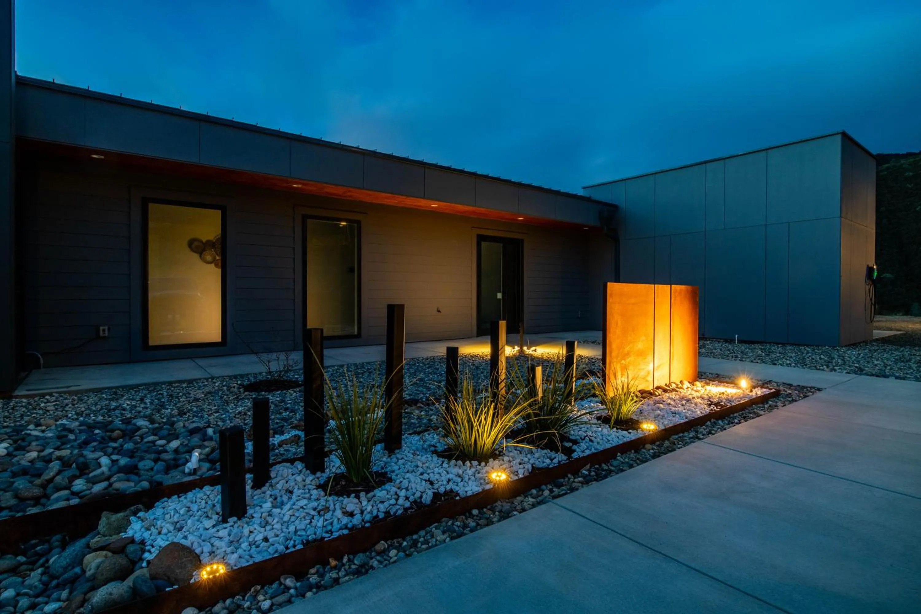 Property building in Horizon by Yosemite