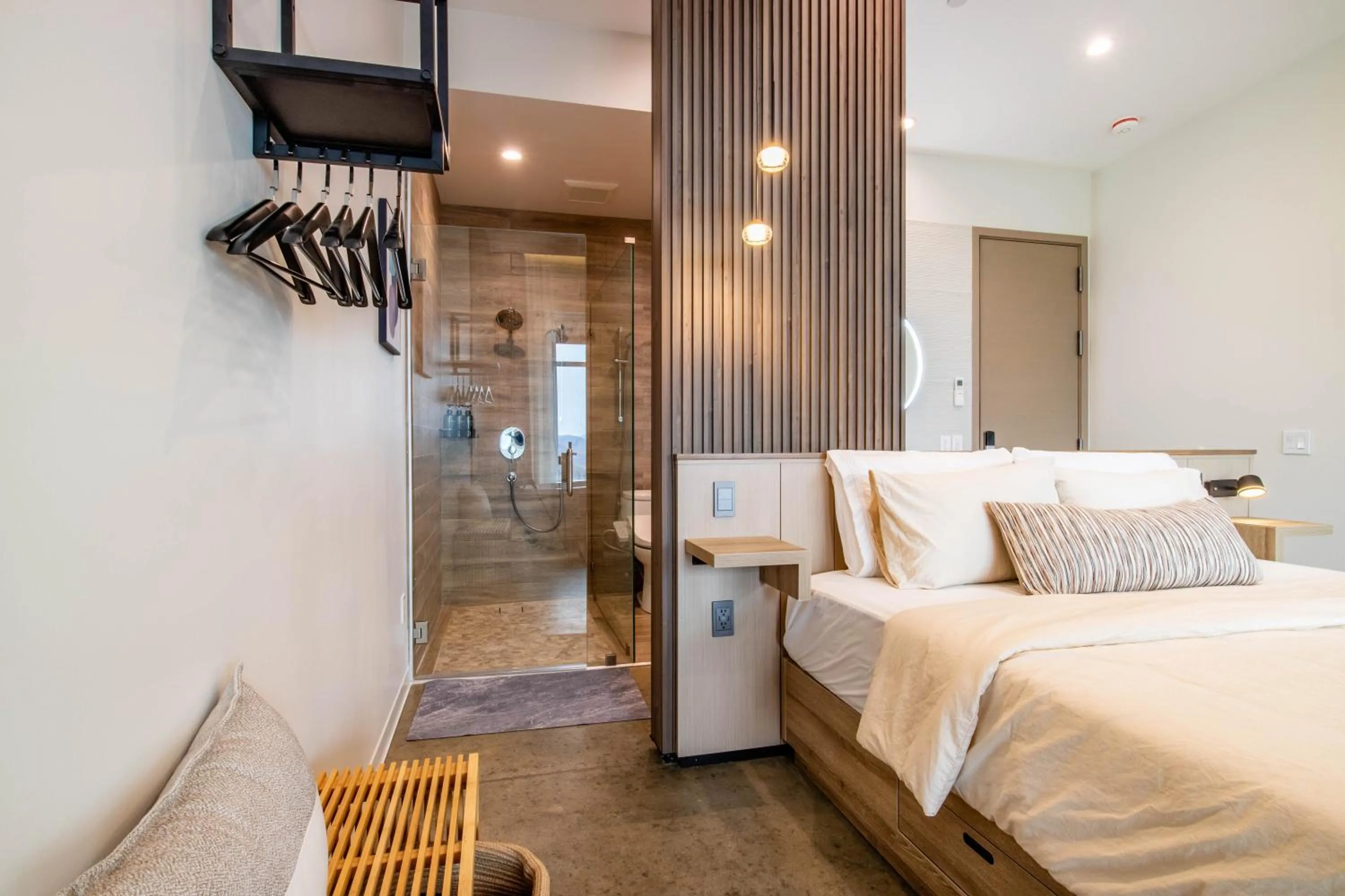 Bedroom, Bed in Horizon by Yosemite