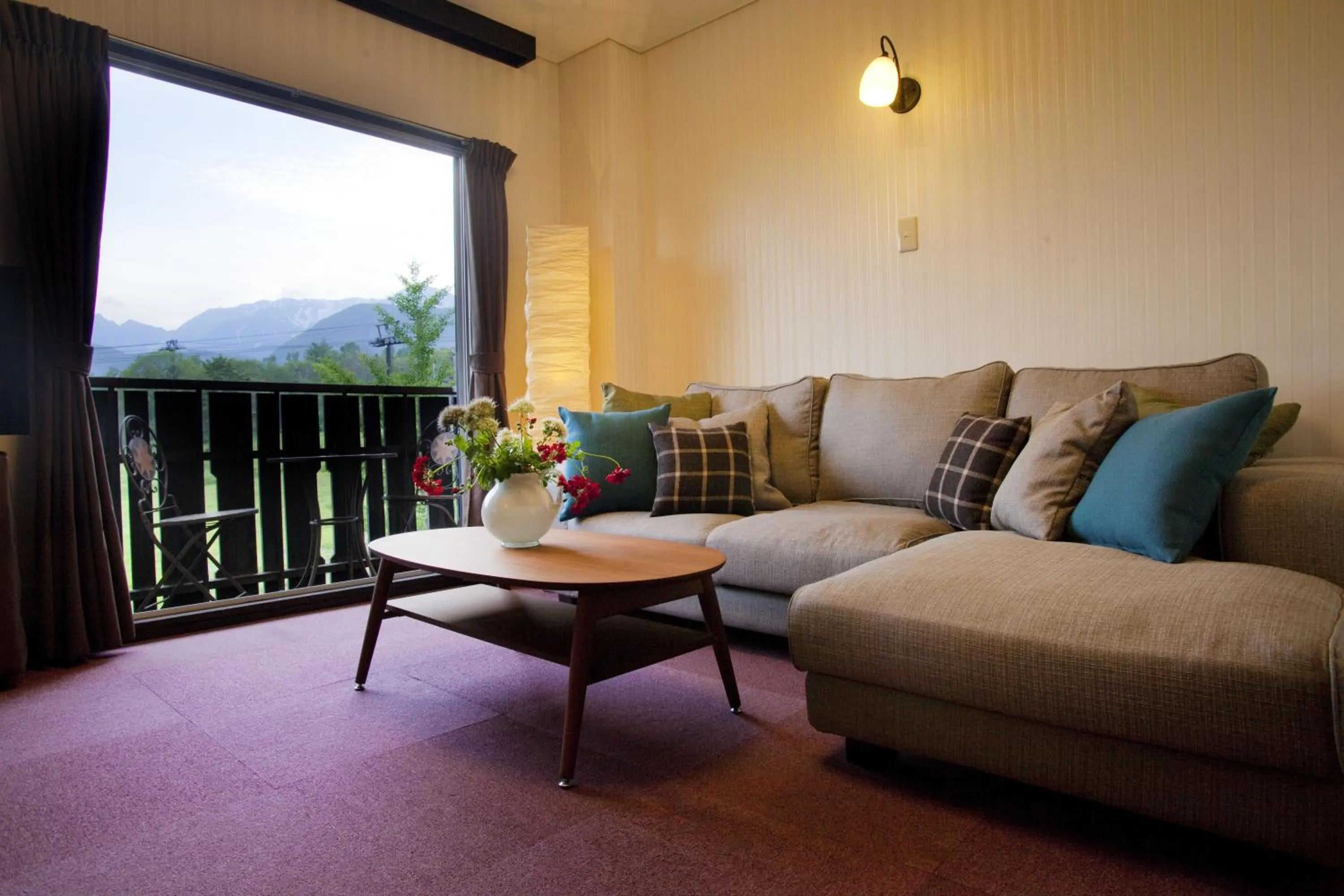 Seating area in Hotel Hakuba Berghaus