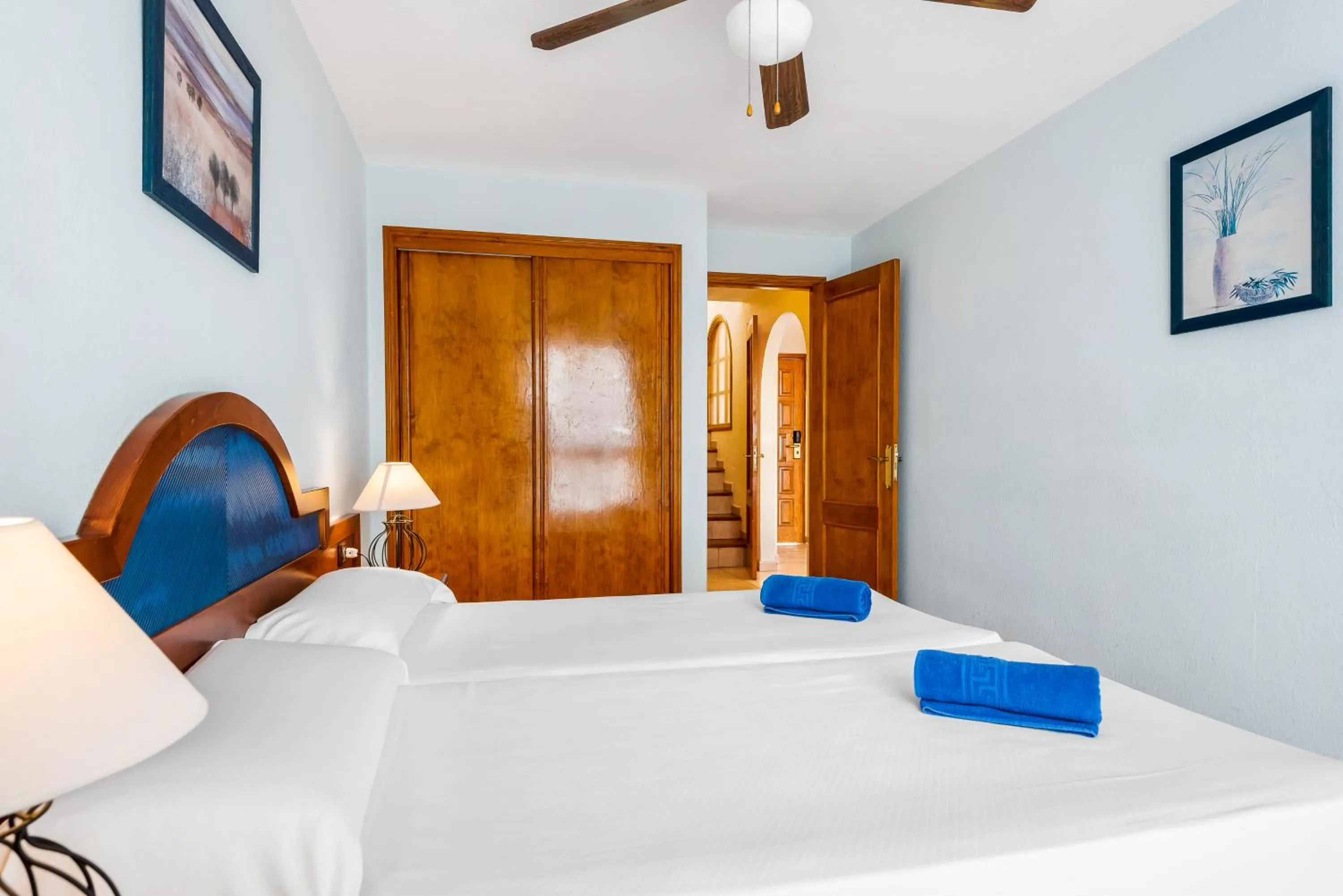 Bedroom, Bed in Club Tenerife Apartments