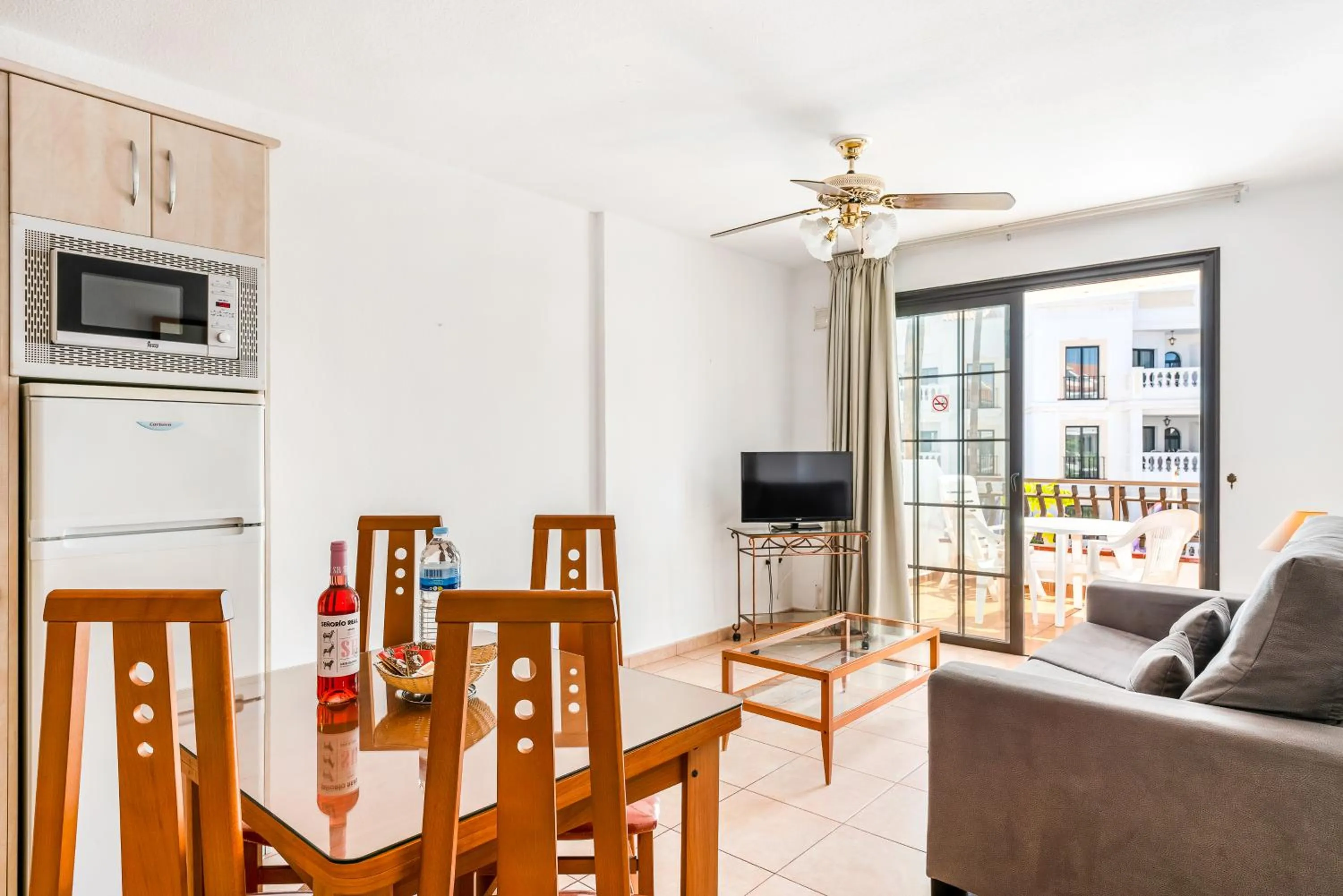 Living room in Club Tenerife Apartments