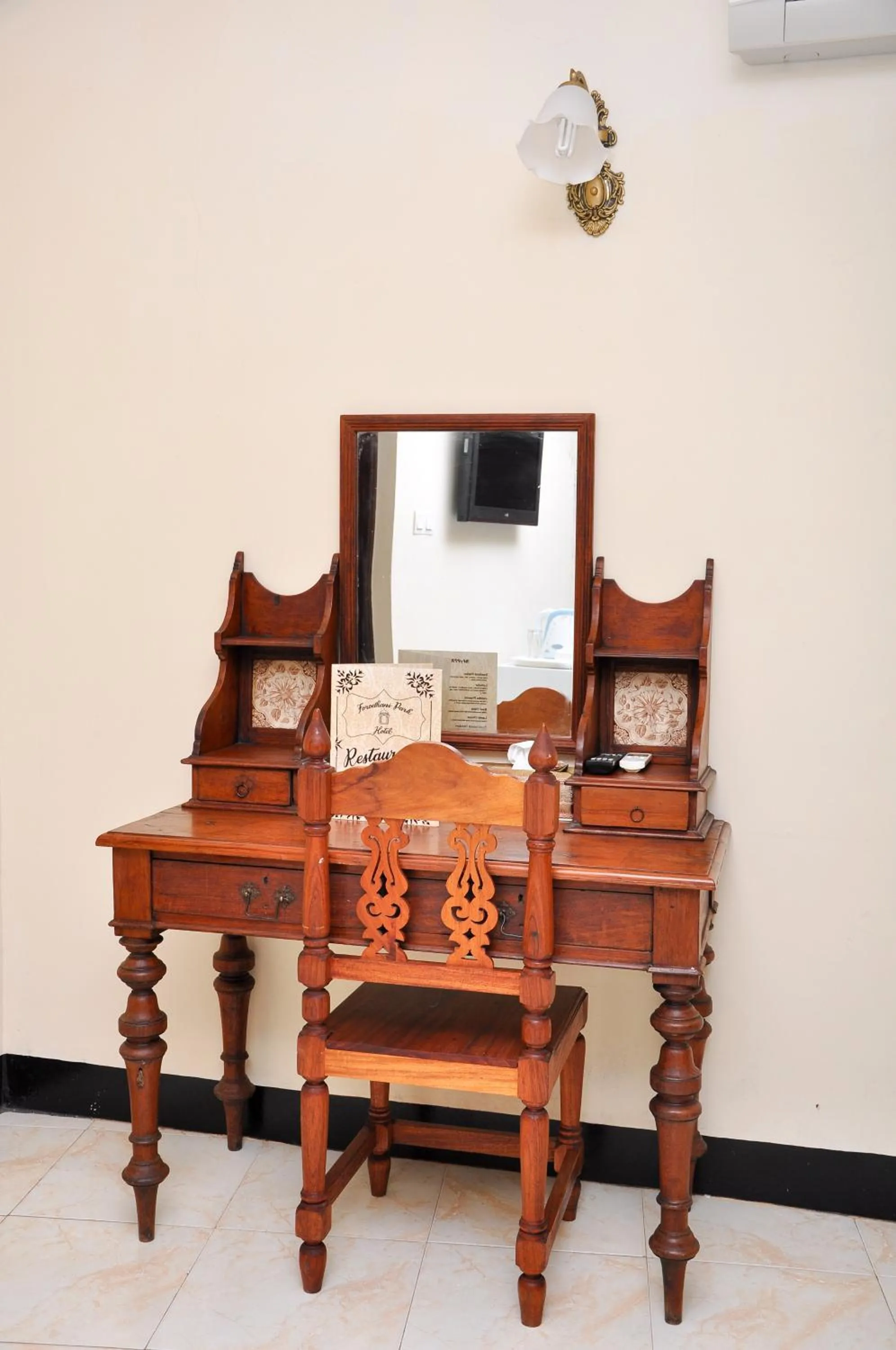 Forodhani Park Hotel