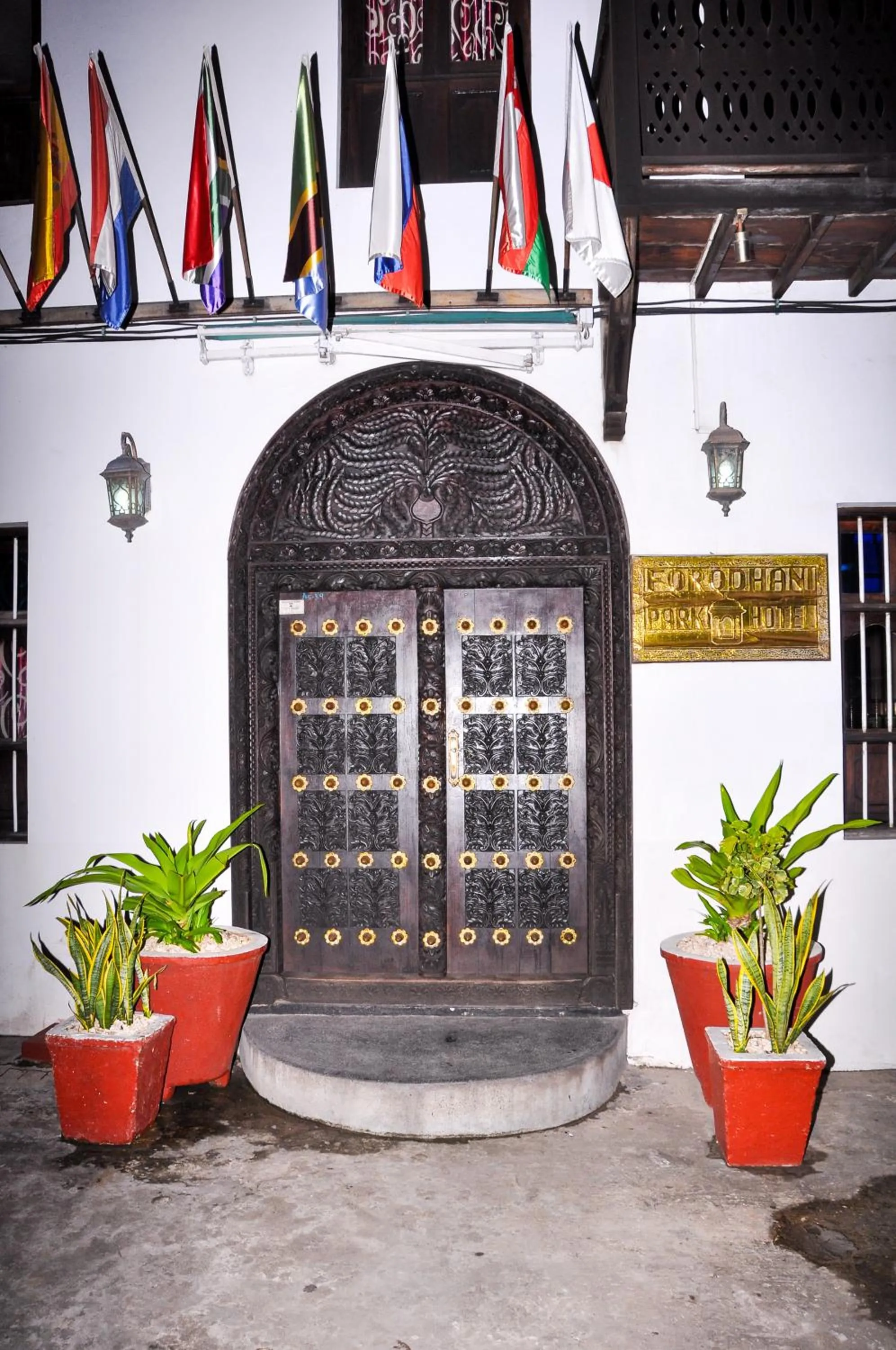 Facade/entrance in Forodhani Park Hotel