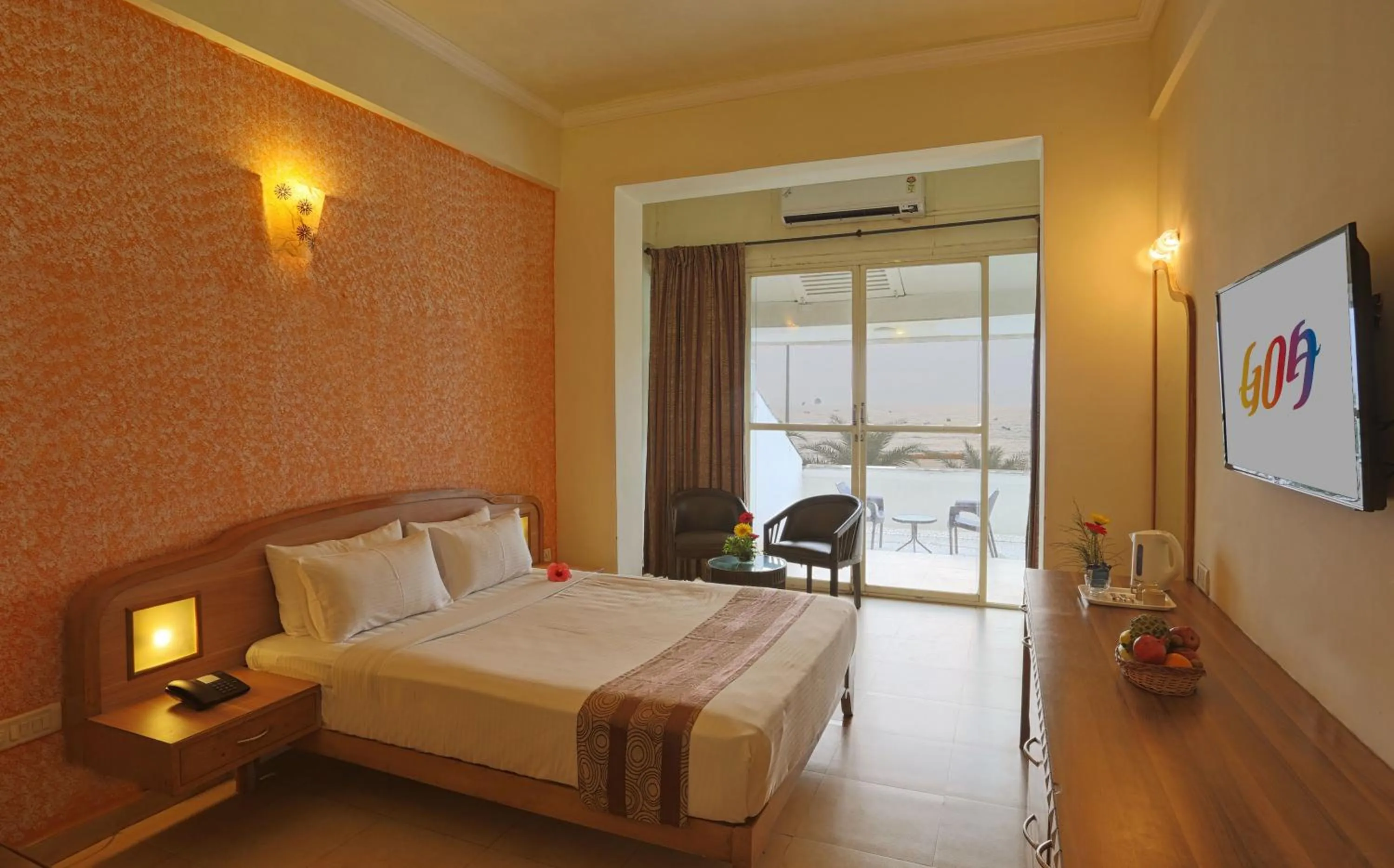 Bed in Calangute Residency